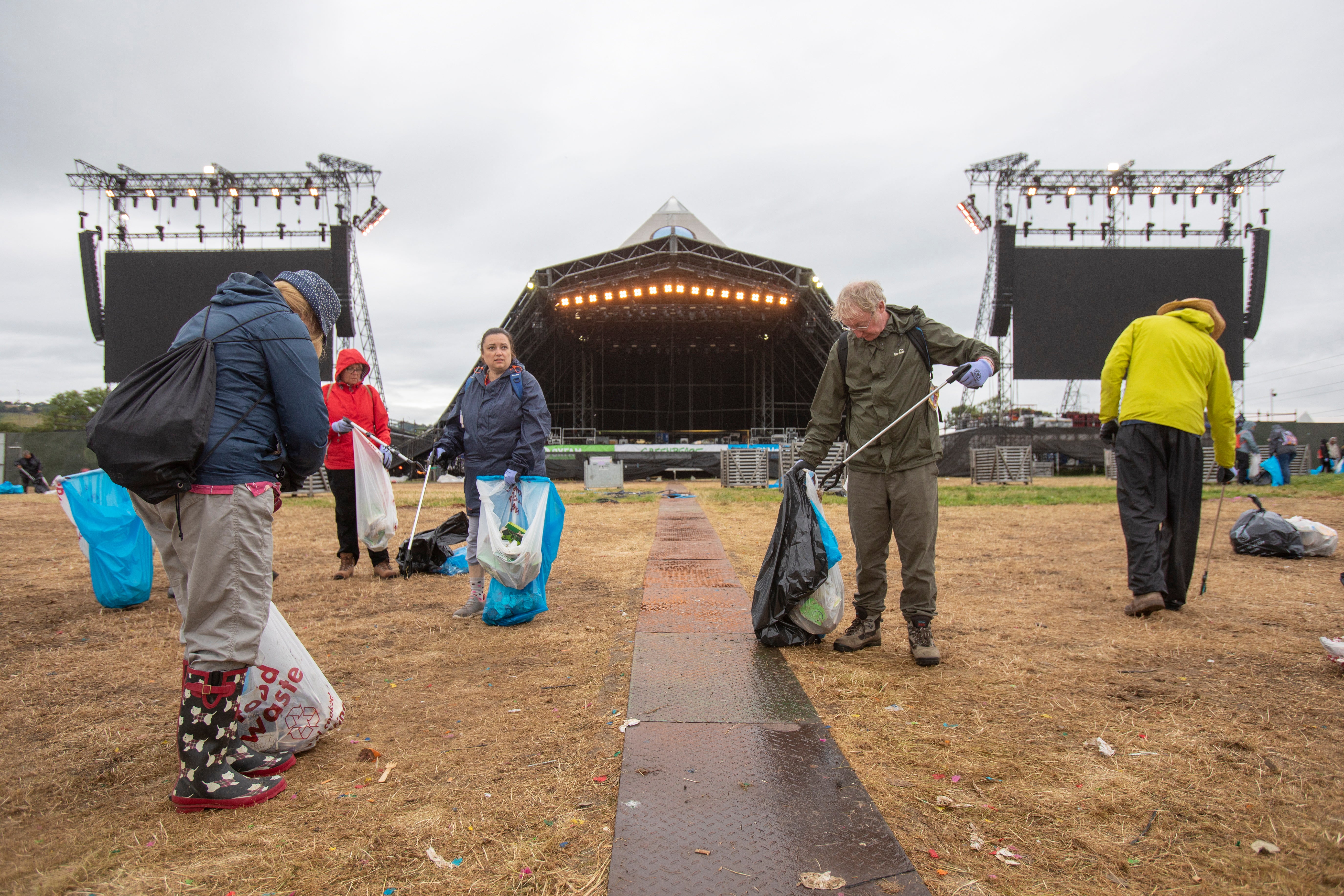 Glastonbury organisers told revellers to ‘love the farm’ and ‘leave no trace’