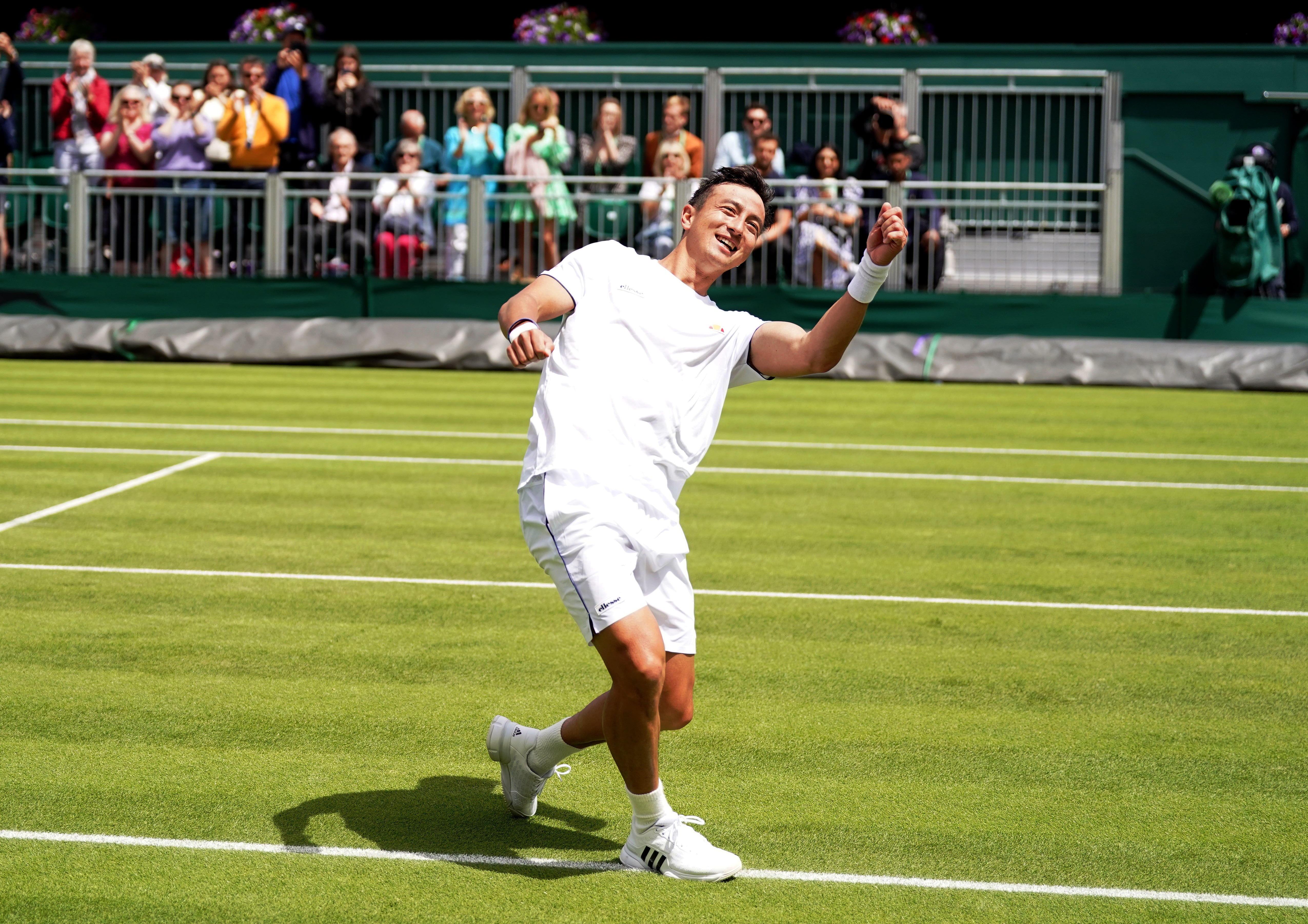 Ryan Peniston celebrates victory over Henri Laaksonen (Adam Davy/PA)