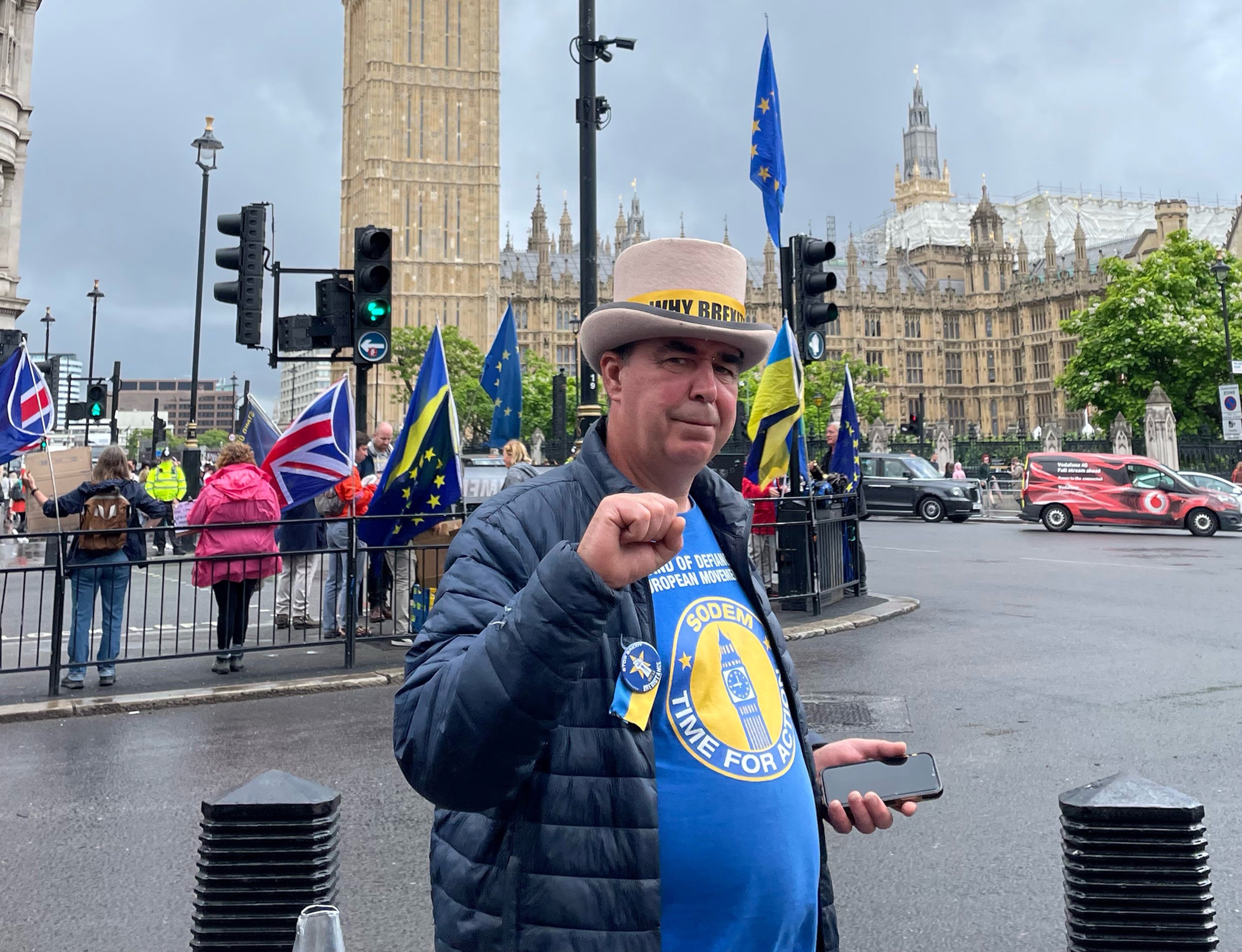 Anti-Brexit protester Steve Bray is seen back on Parliament Square with an amplifier a day after police seized his amplifiers, after they said he was protesting too loudly (Sophie Wingate/PA)