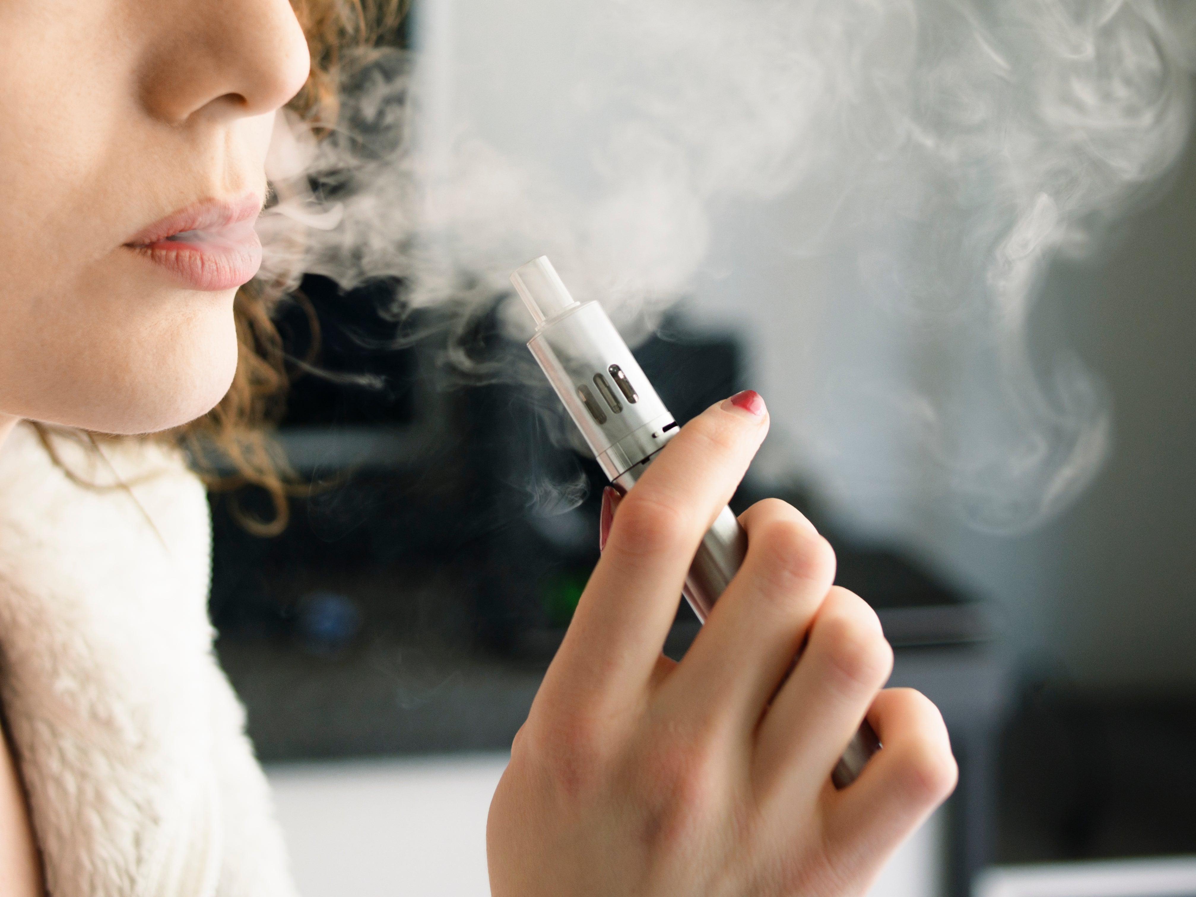 The European Commission has proposed a ban on the sale of flavoured heated tobacco products, such as vapes, as part of its plan to fight cancer