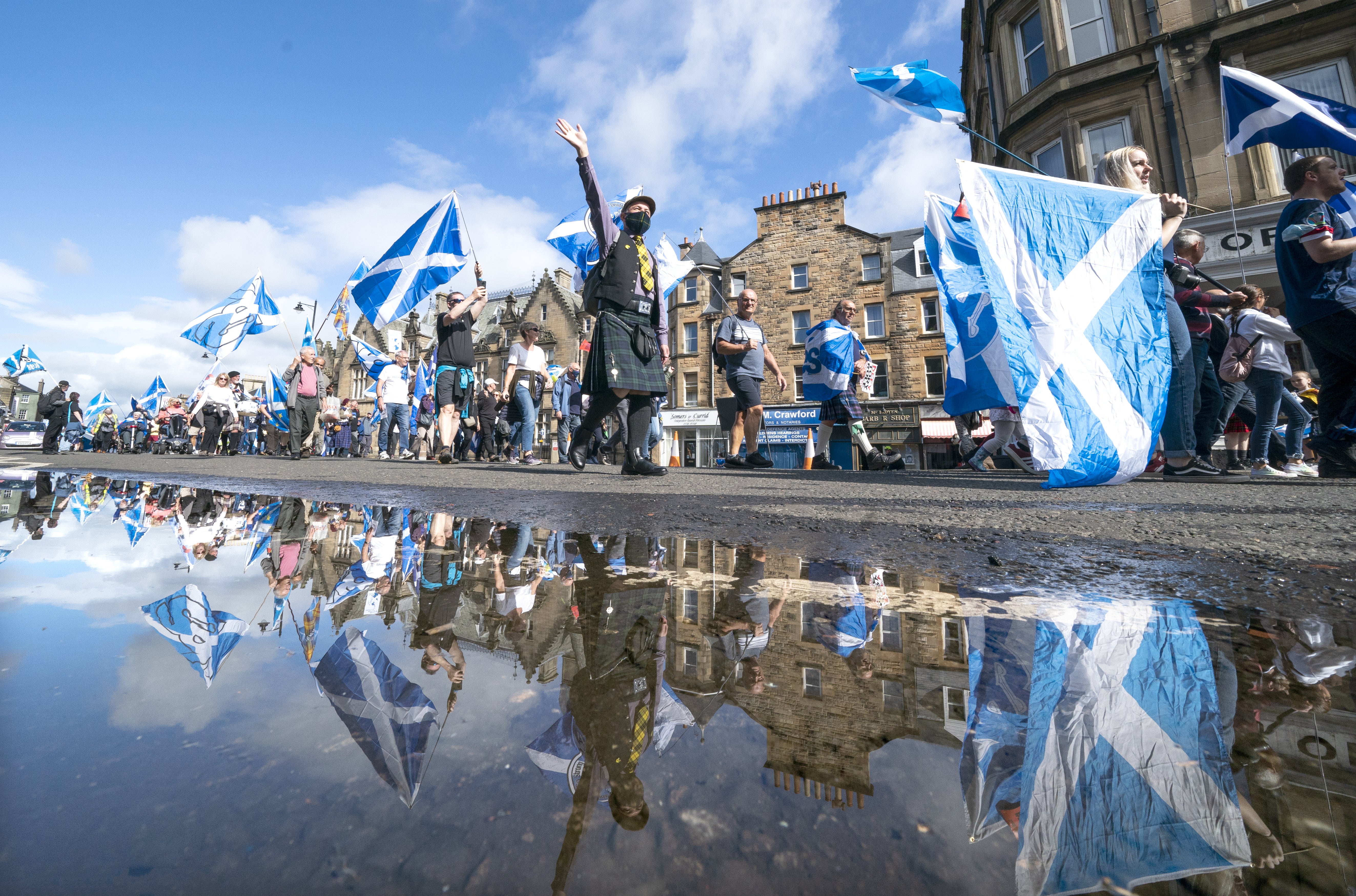 Politics expert Professor James Mitchell said ‘There’s no such thing as a de facto referendum’ (PA)