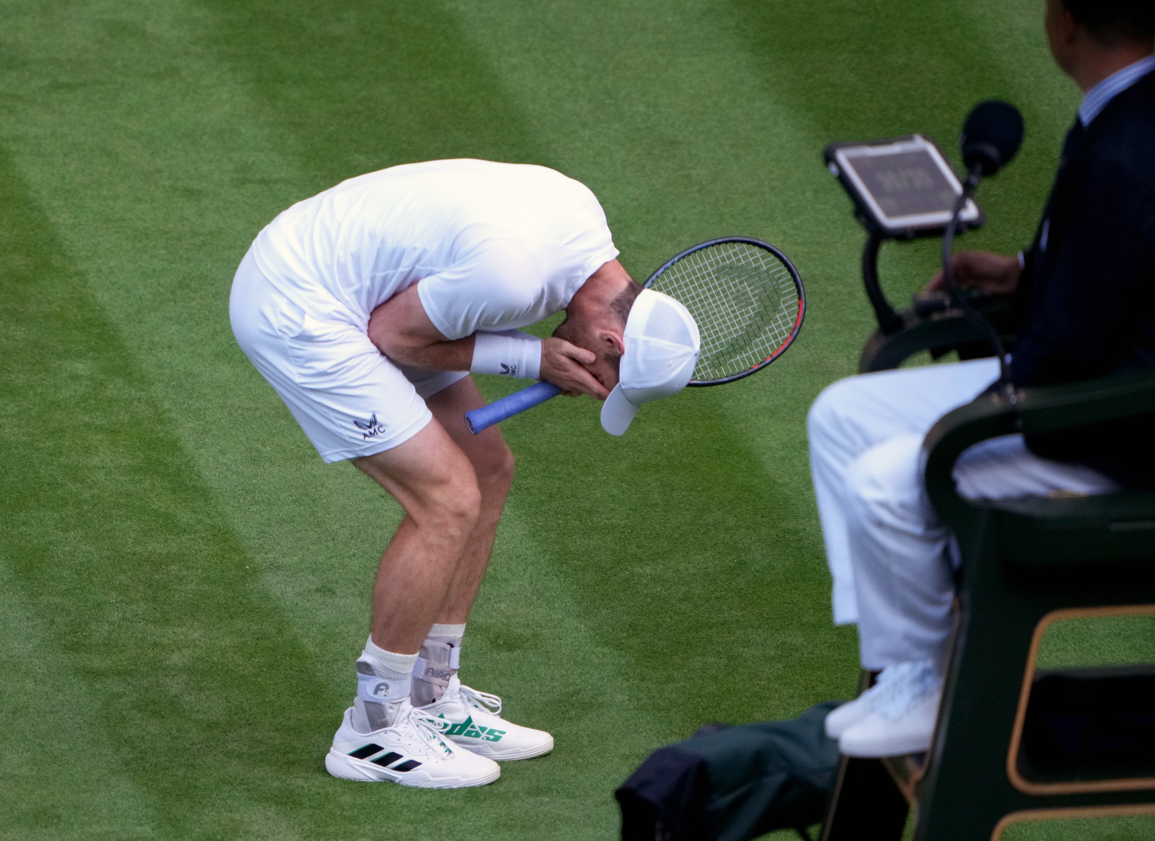 Andy Murray reacts to losing a point