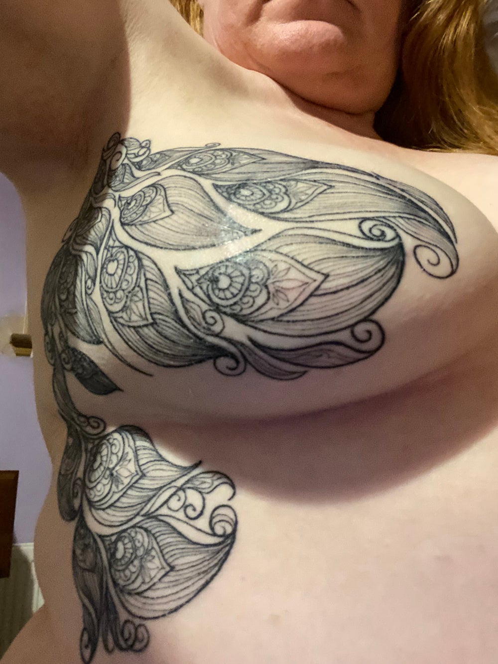 Karen Myers, 49, with her new mastectomy tattoo inspired by kintsugi – the Japanese art of putting broken pottery back together with gold (Collect/PA Real Life)