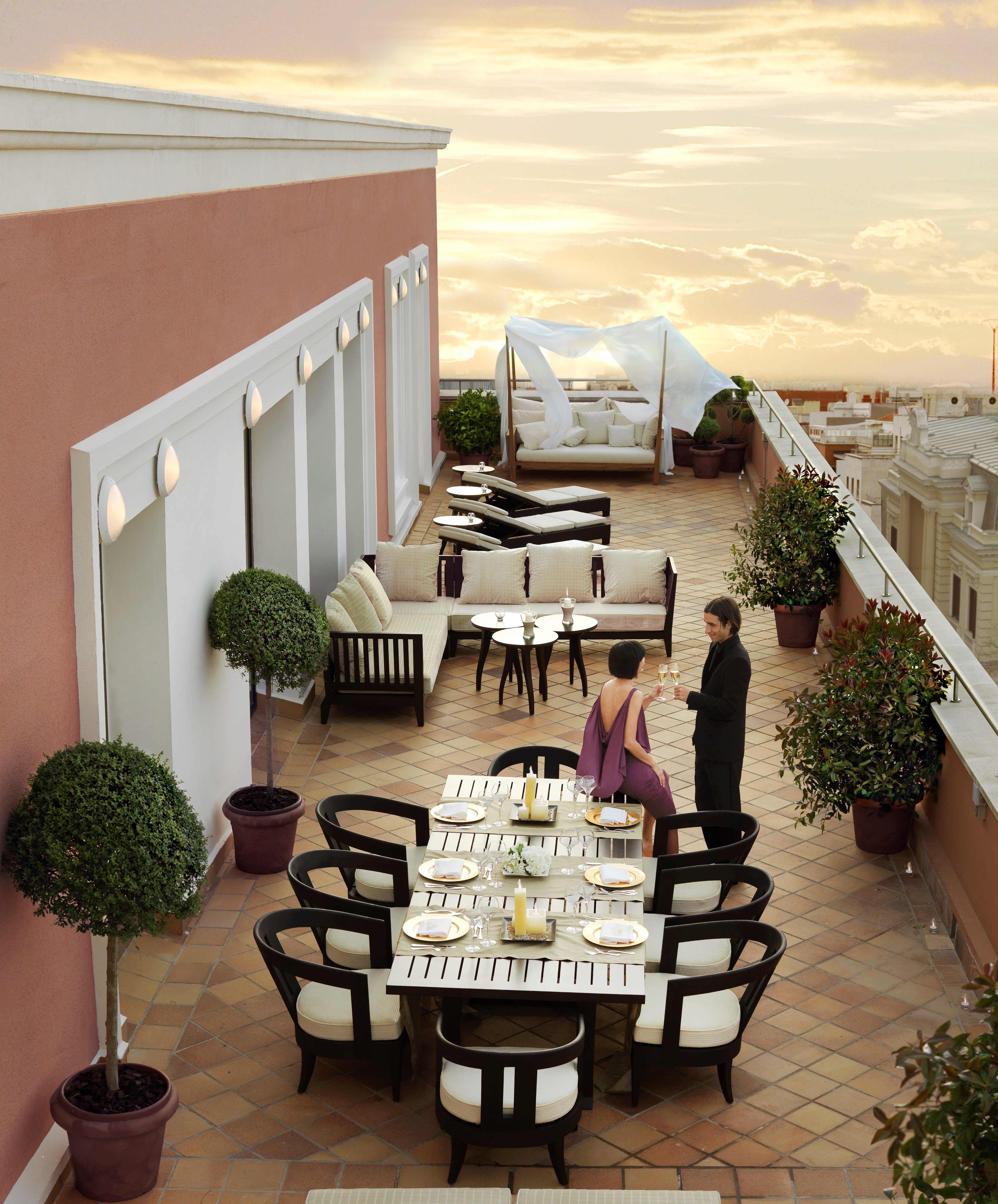 Enjoy ultra luxe suites and gorgeous surrounds at the InterContinental Madrid