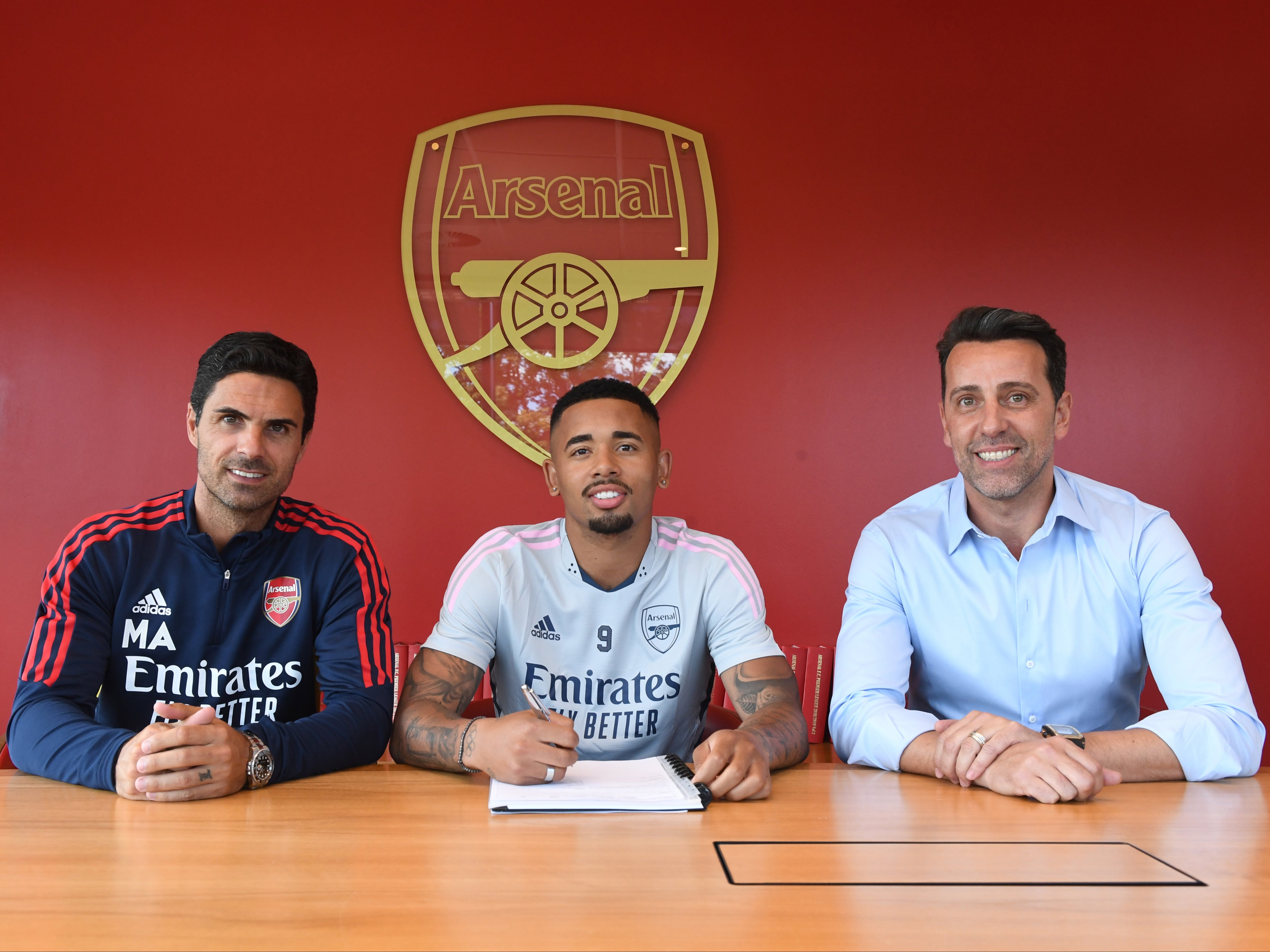 Mikel Arteta, Gabriel Jesus and Edu at the Brazilian’s signing from Man City