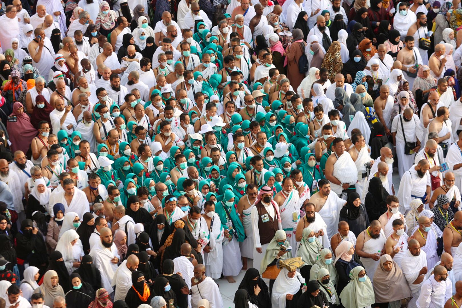 Hajj 2022: streets of Mecca fill with pilgrims from around the world