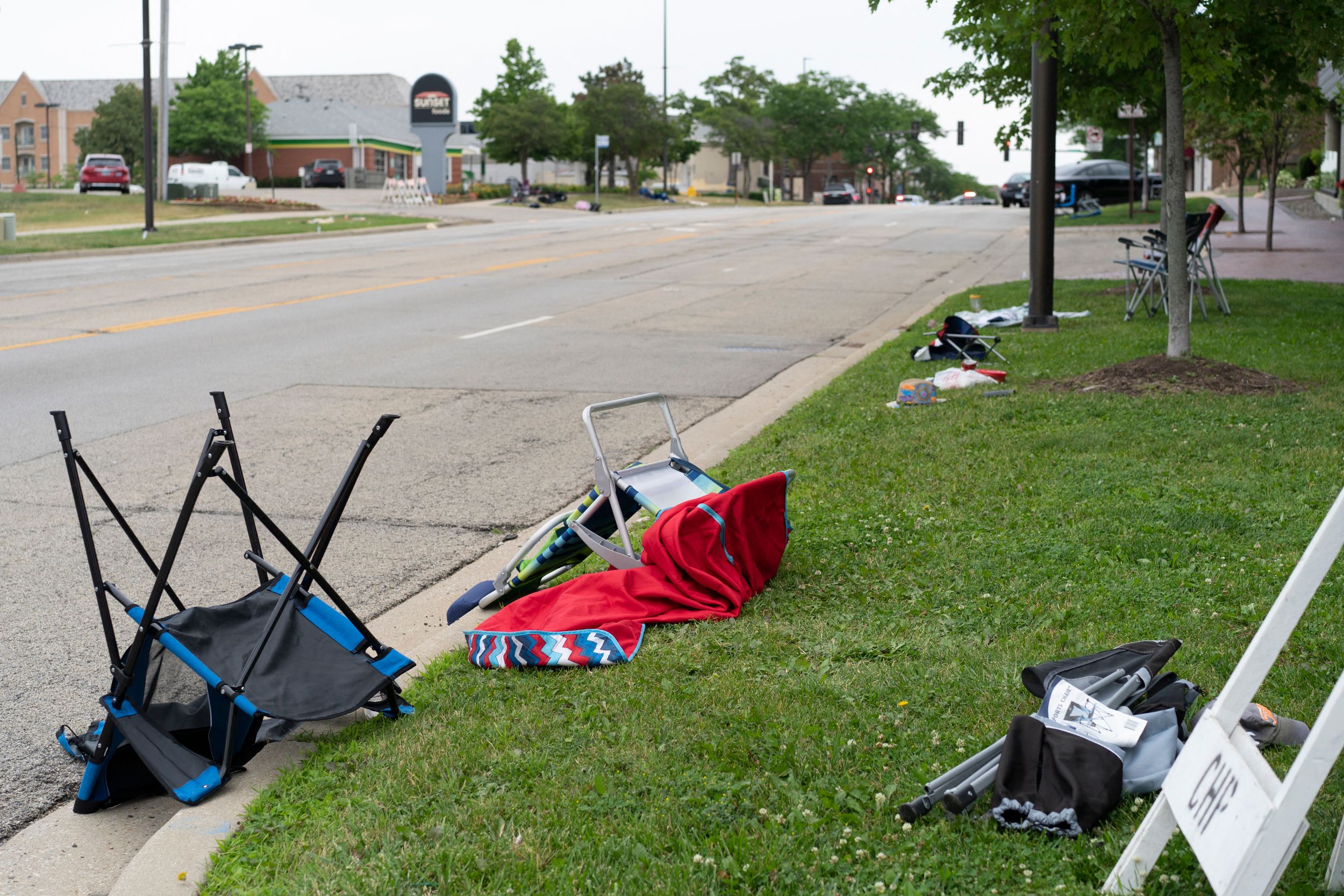 Highland Park shooting: Video captures panic as gunman opens fire on 4 July parade