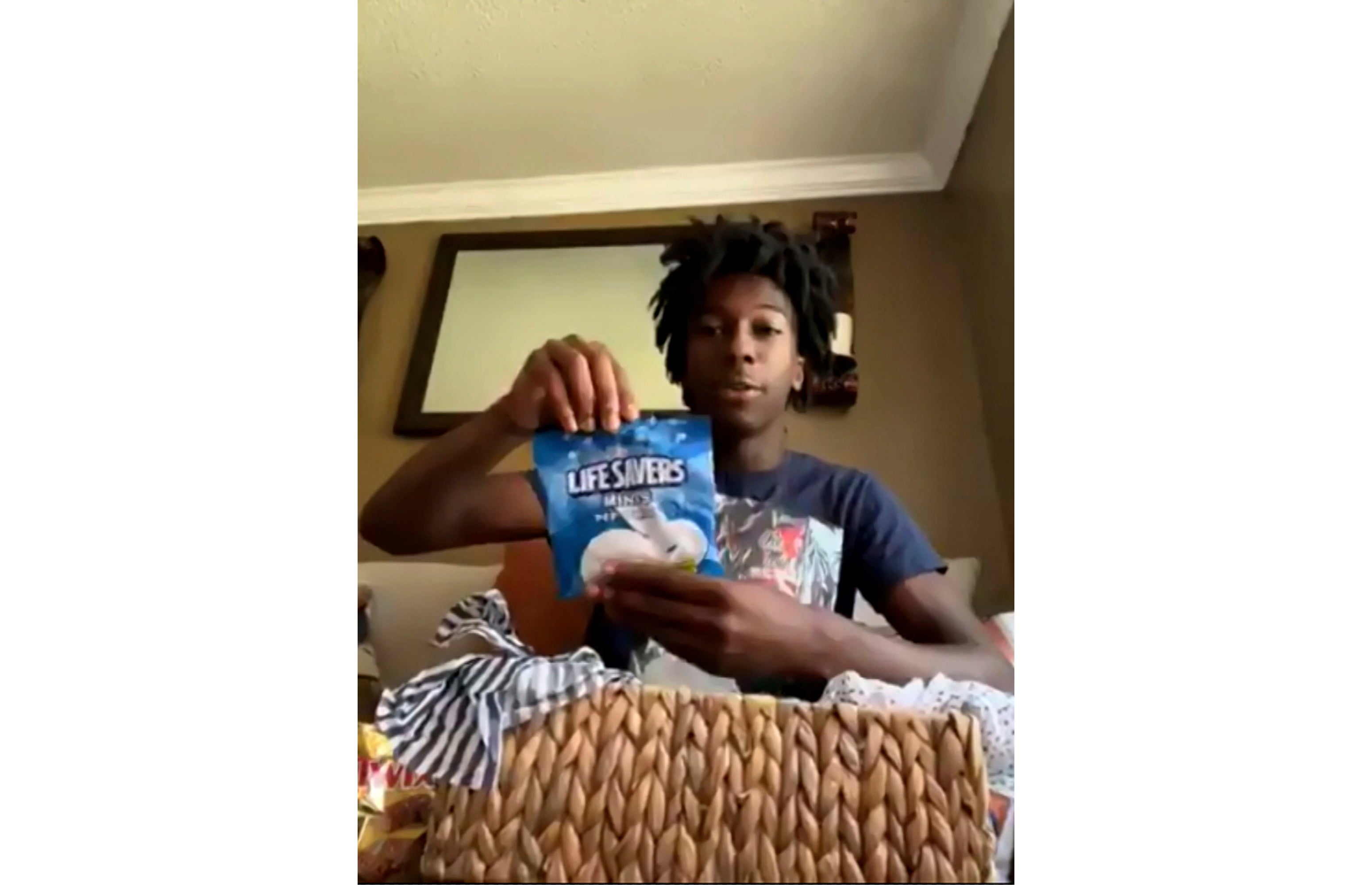 CORRECTION Teen Hero Rescue