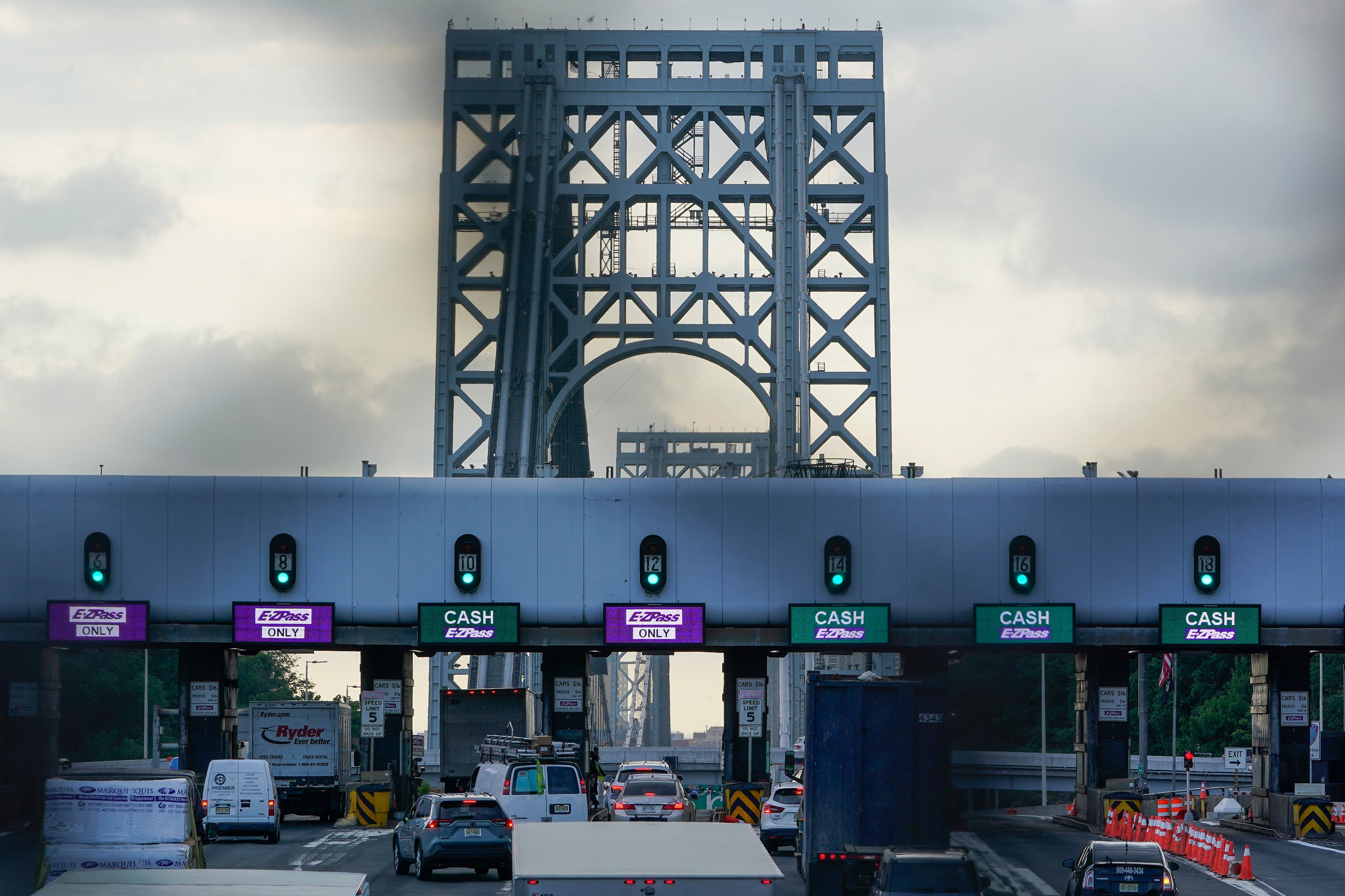 GW Bridge Cashless Tolling