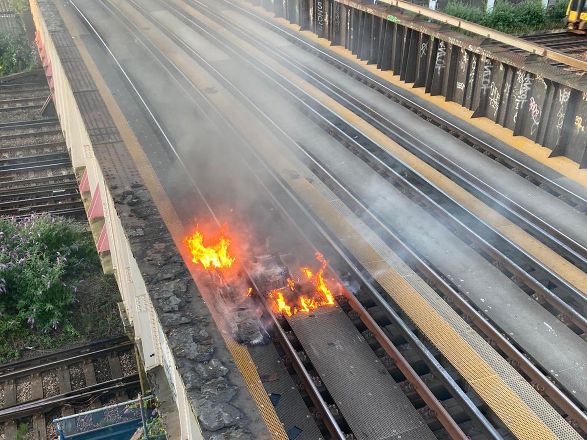 The blaze occurred on a bridge in Battersea, south London