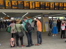 Leeds station in chaos after train fire