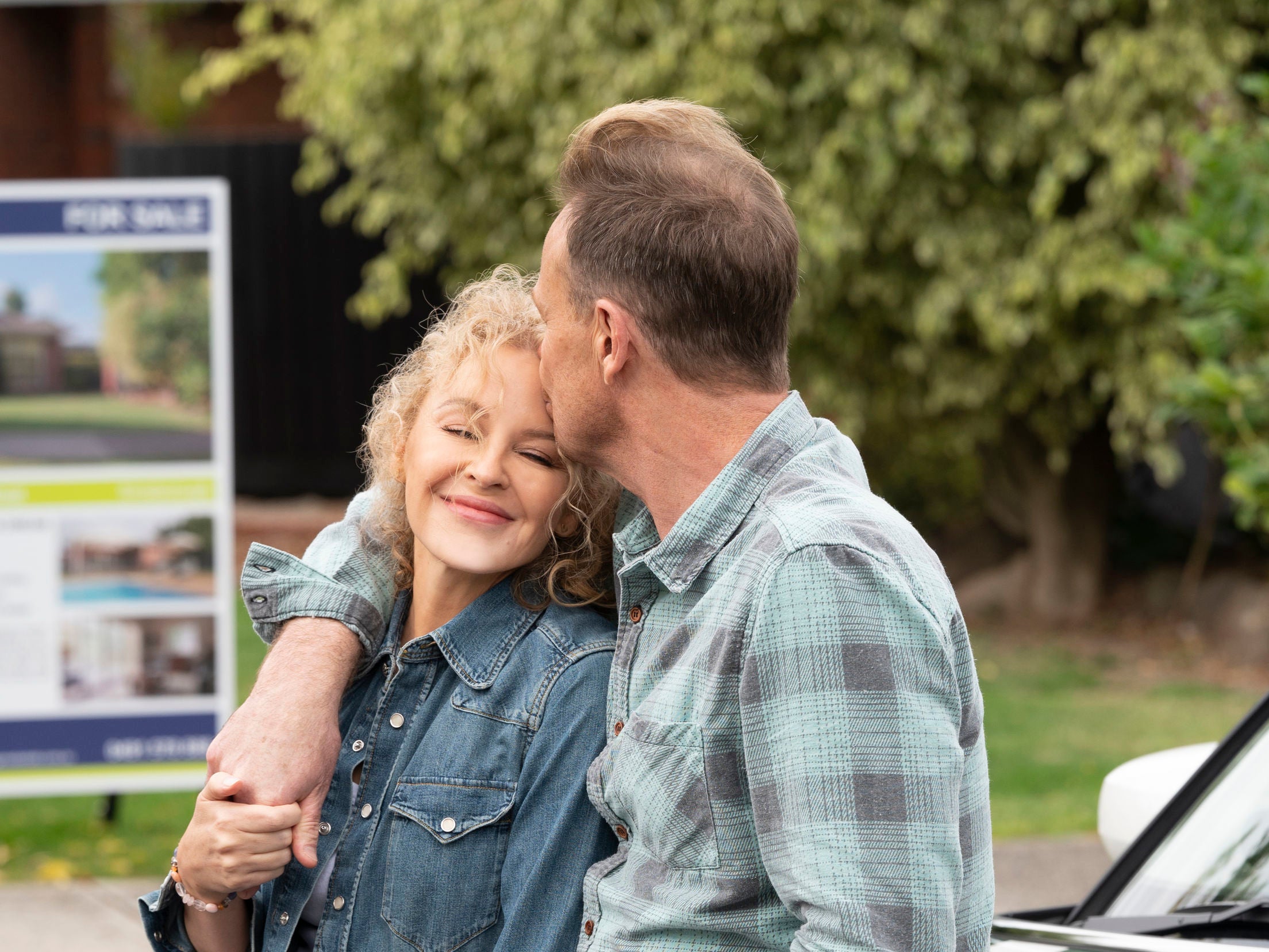 The picture in question, showing Kylie Minogue and Jason Donovan in character