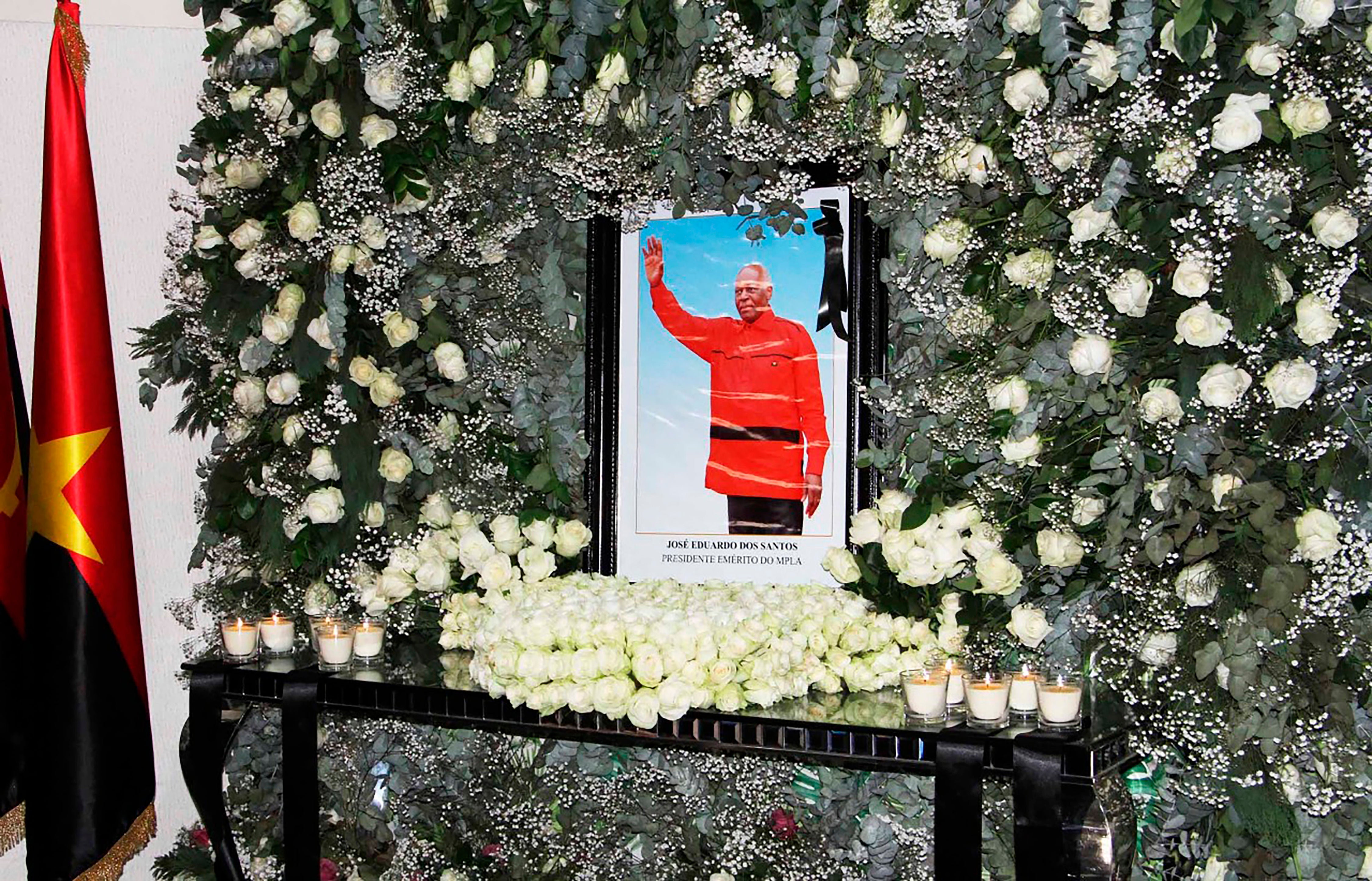 Angola Obit dos Santos