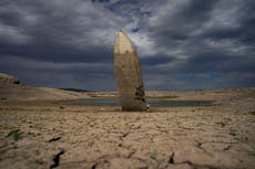 Terrifying Lake Mead photos show how bad the drought has gotten