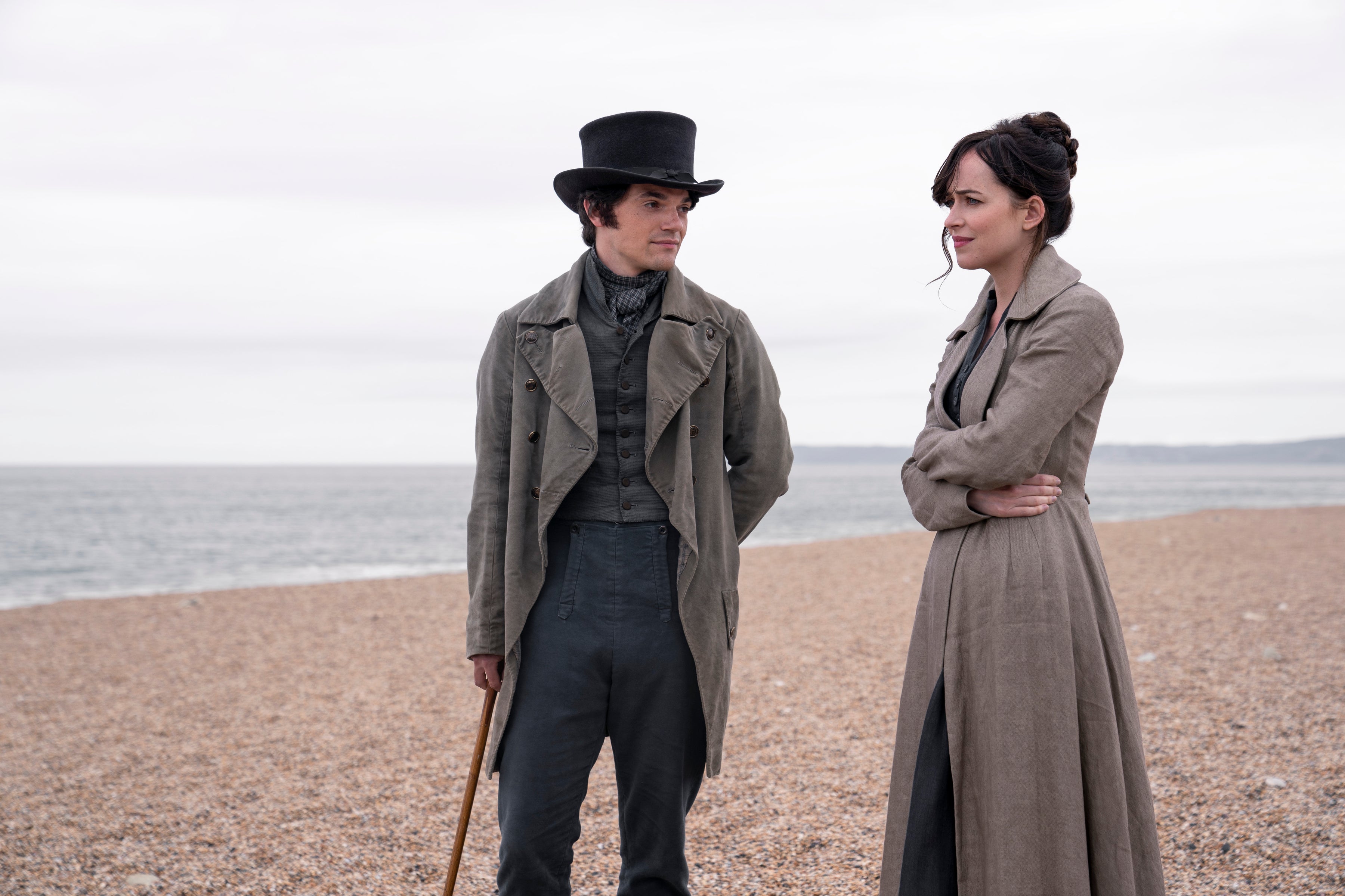 Edward Bluemel as Captain Harville, Dakota Johnson as Anne Elliot