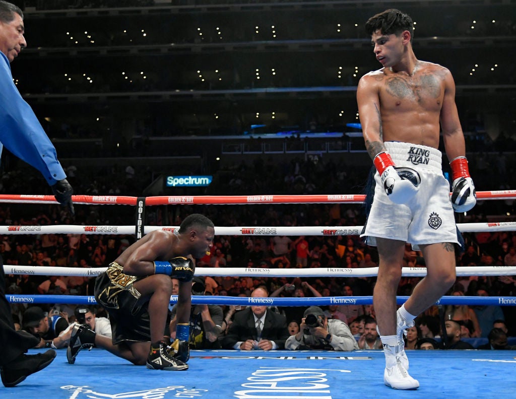 Garcia walks away from Fortuna after his final knockdown