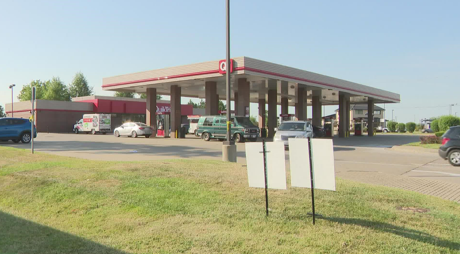 A customer shot and killed an armed robber suspect at a Quik Trip in St Charles, Missouri over the weekend