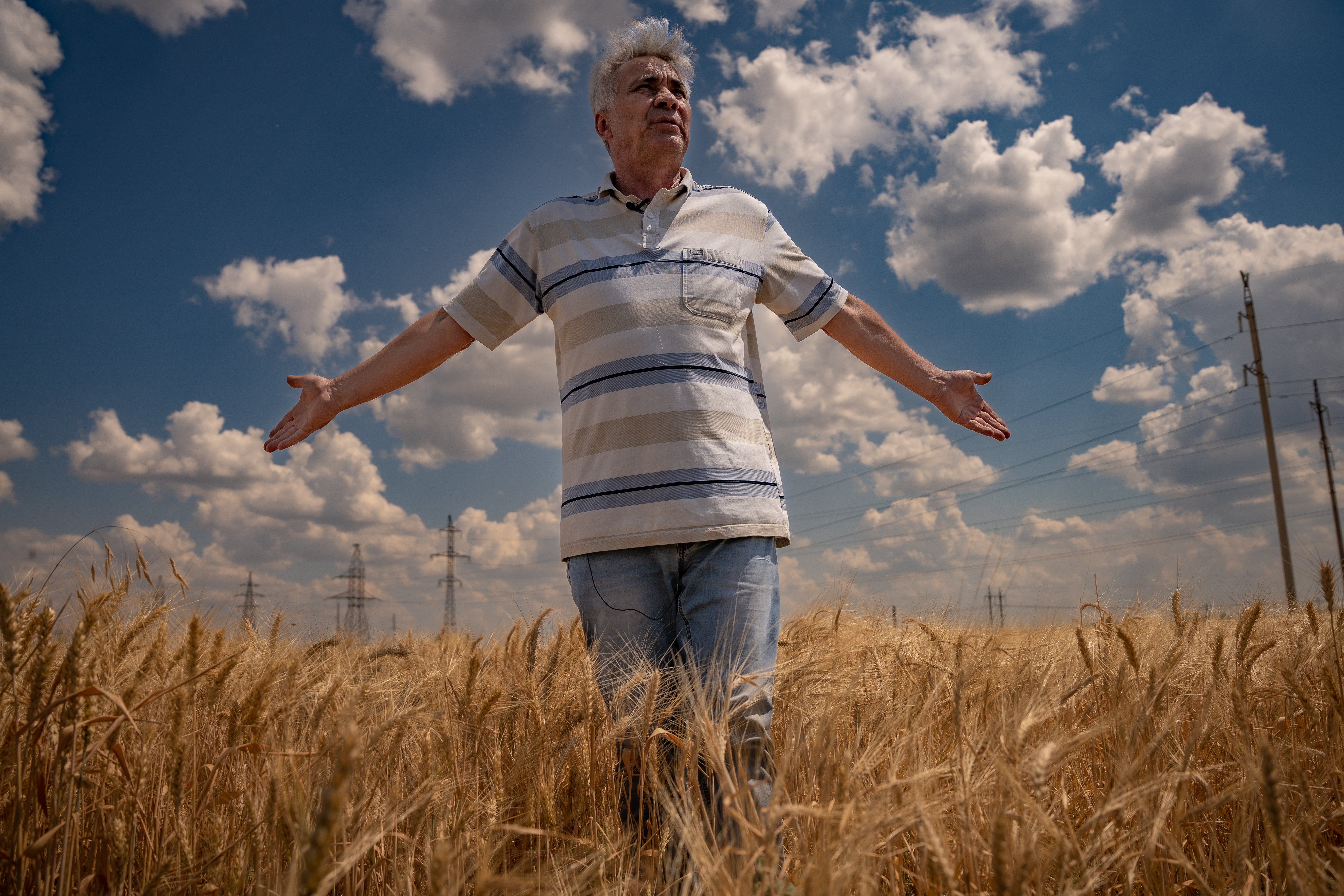 Vadym Martov, a farmer in Donbas, says all he can do is pray that the advancing frontline doesn’t overrun his fields after a shell landed nearby