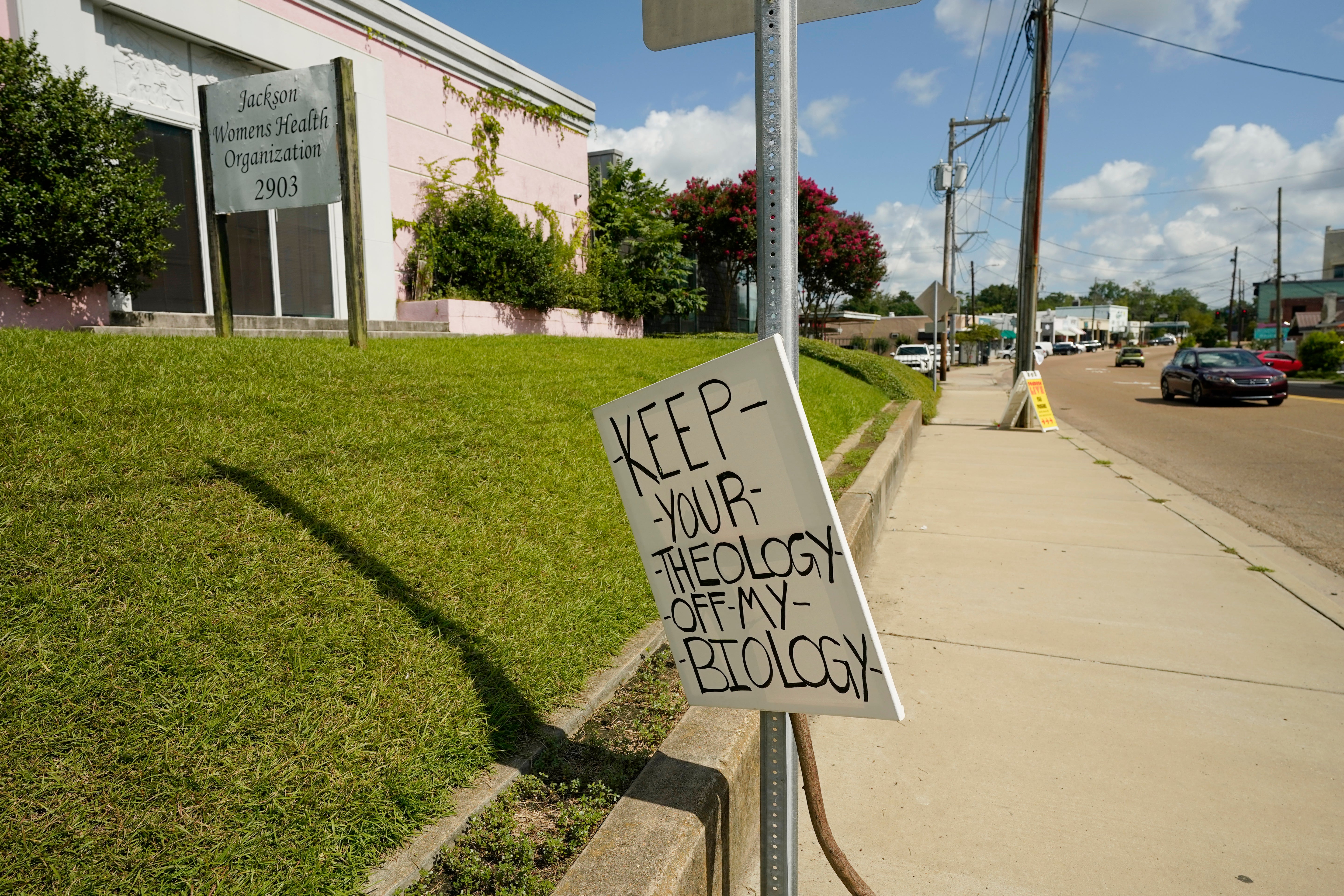 Thirteen-year-old girl is forced to give birth under Mississippi abortion ban