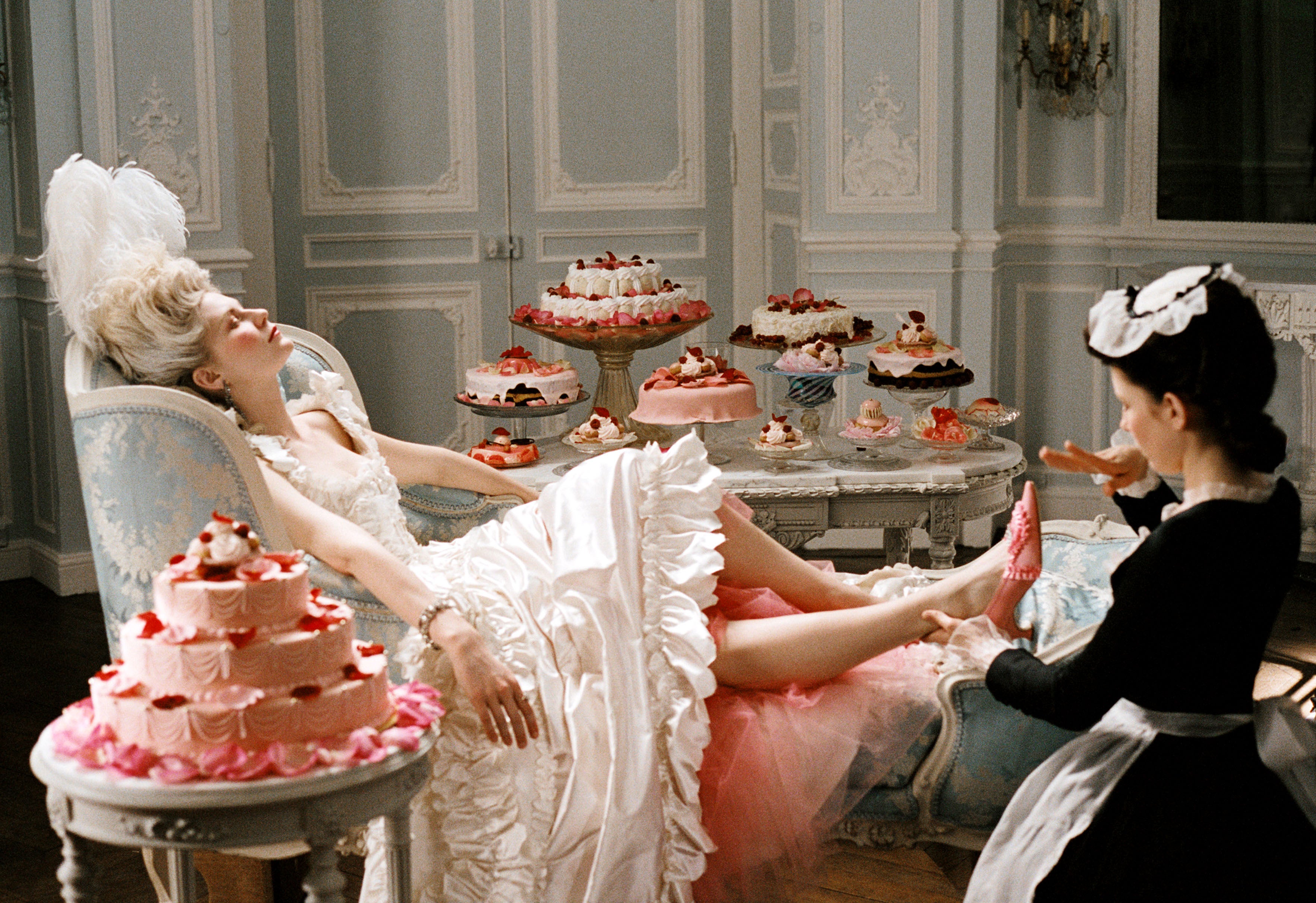 Kirsten Dunst in Sofia Coppola’s Marie Antoinette