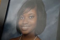 Woman dies after falling out of police vehicle on way to sheriff’s office