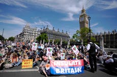 Taxpayers ‘face £18bn bill’ for failure to insulate UK homes, new analysis finds 