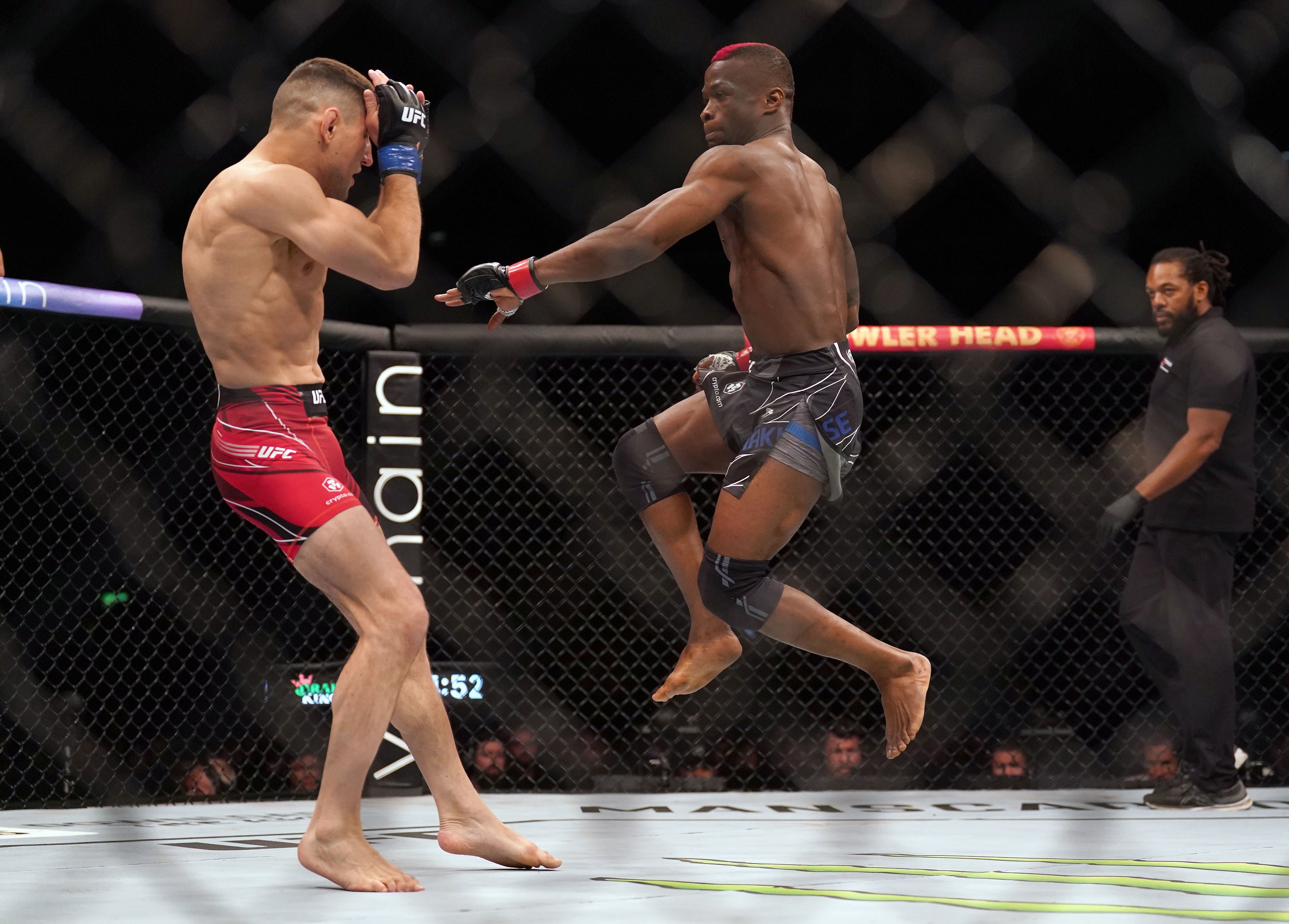 Marc Diakiese (right) during his win over Damir Hadzovic