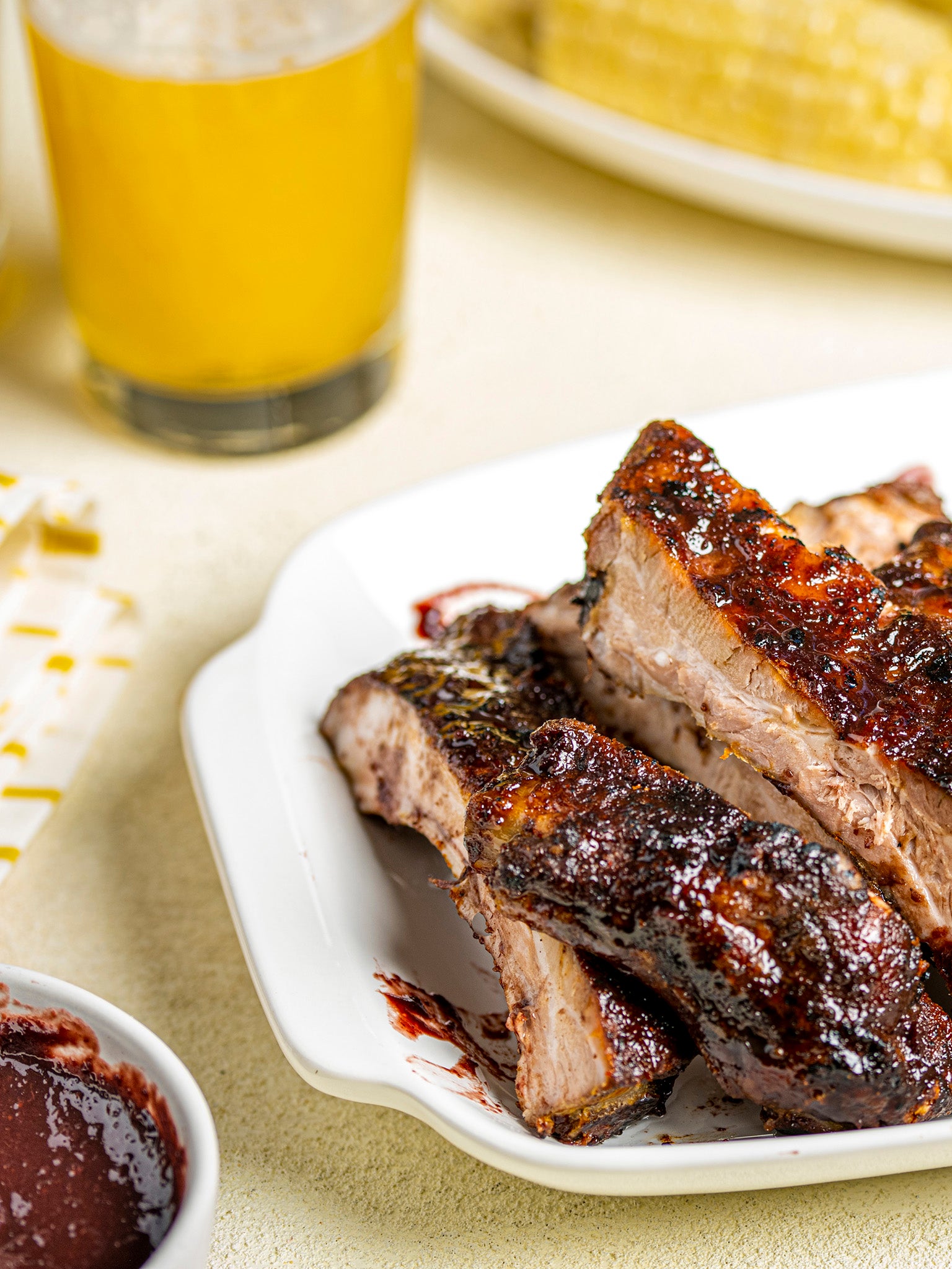 You can use baby back ribs, spareribs or St Louis ribs in this recipe