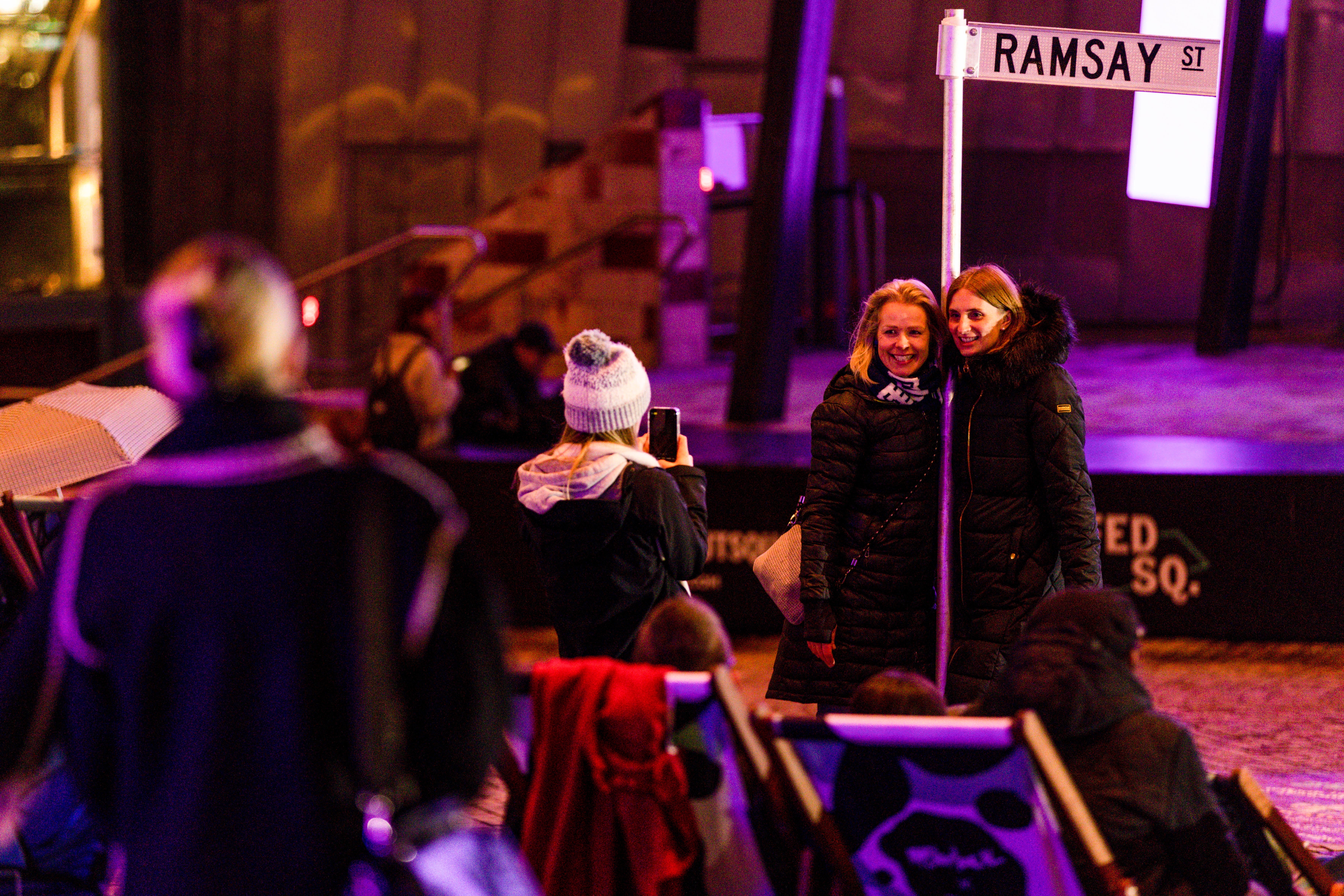 Australia Neighbours