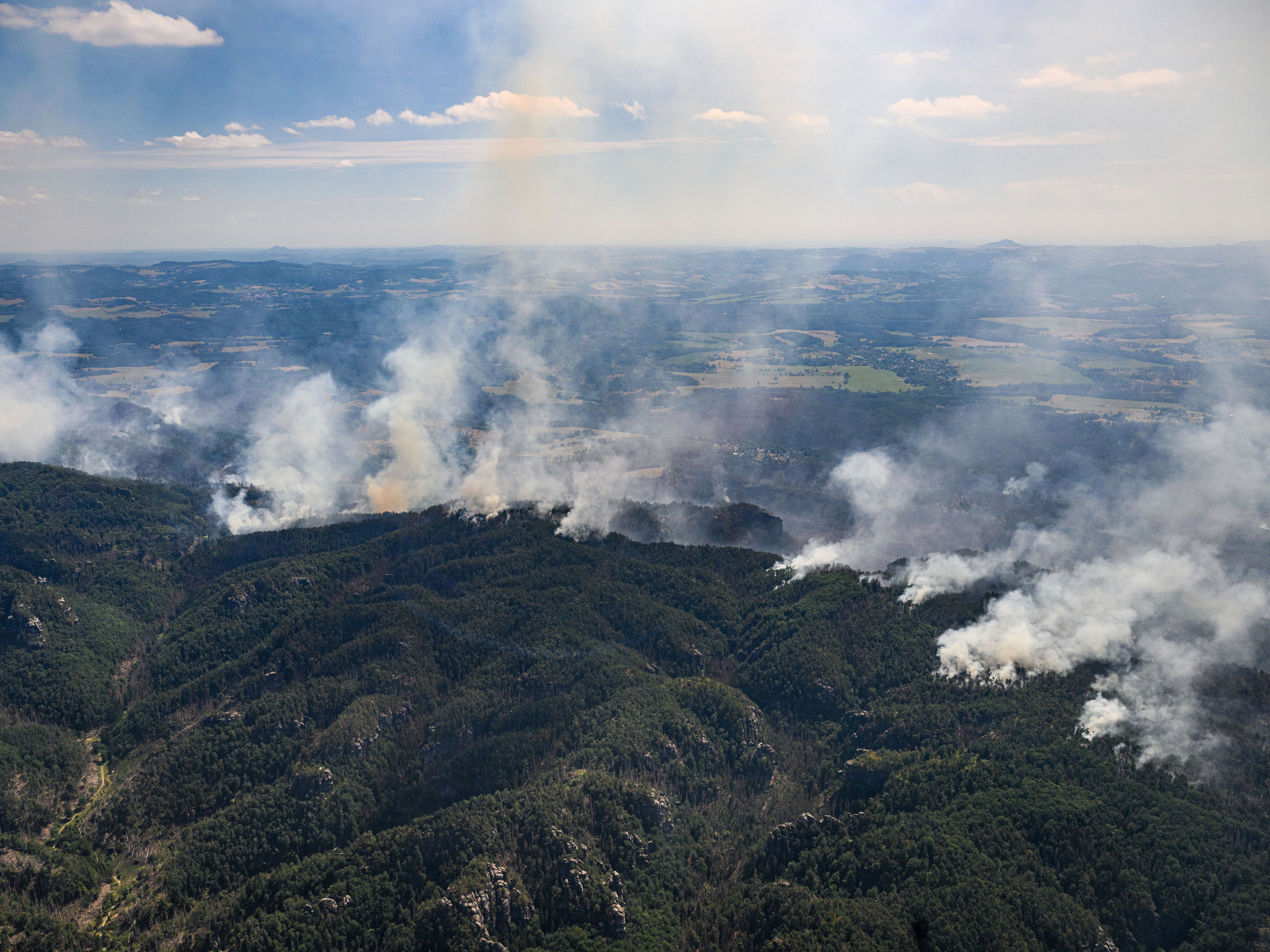 Forest fires burn in Saxon Switzerland on Thursday