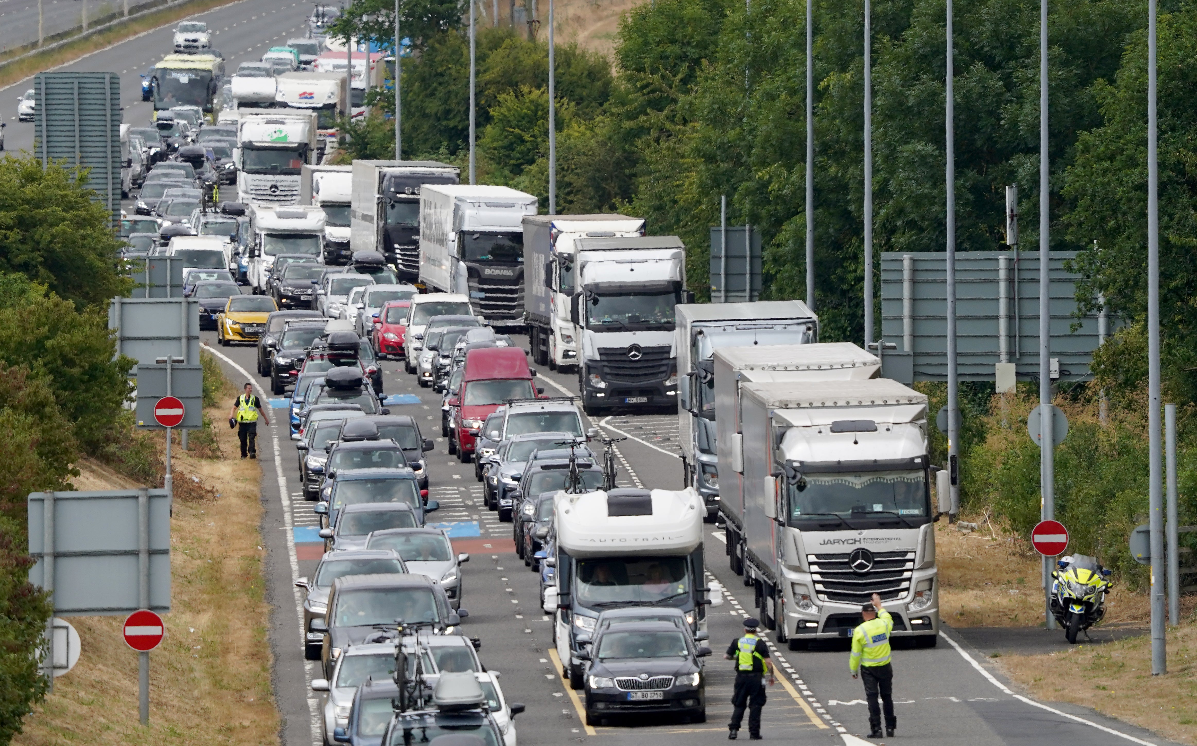 Passengers queuing to enter the Eurotunnel site in Folkestone during a previous incident