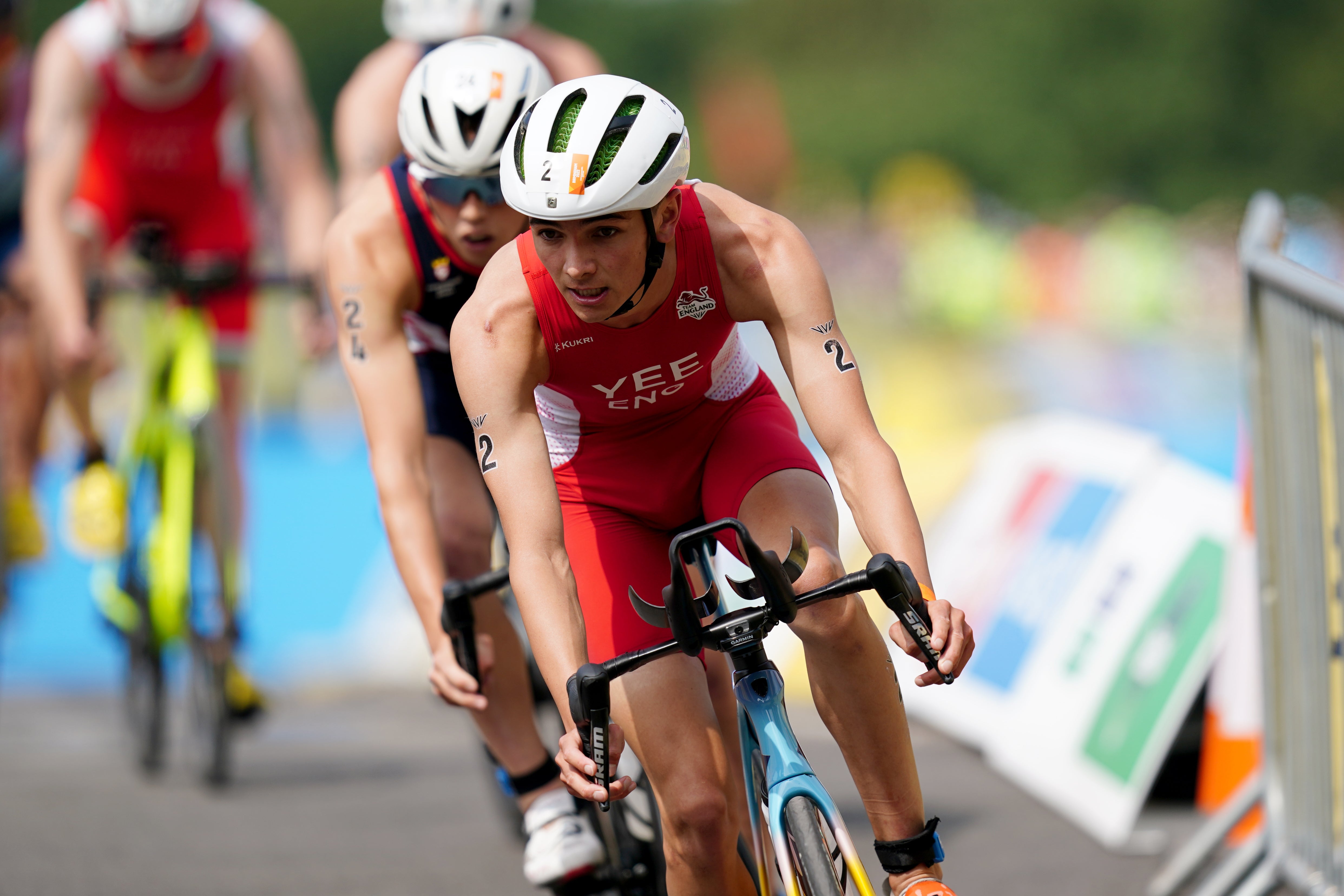 Alex Yee hauled in New Zealand’s Hayden Wilde to win gold in Birmingham (David Davies/PA)