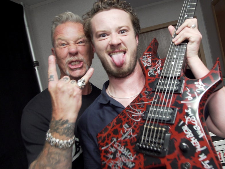 Joseph Quinn with Metallica frontman James Hetfield