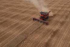 Hot, dry weather causes earliest start to harvest since 1976, says farmers’ unions