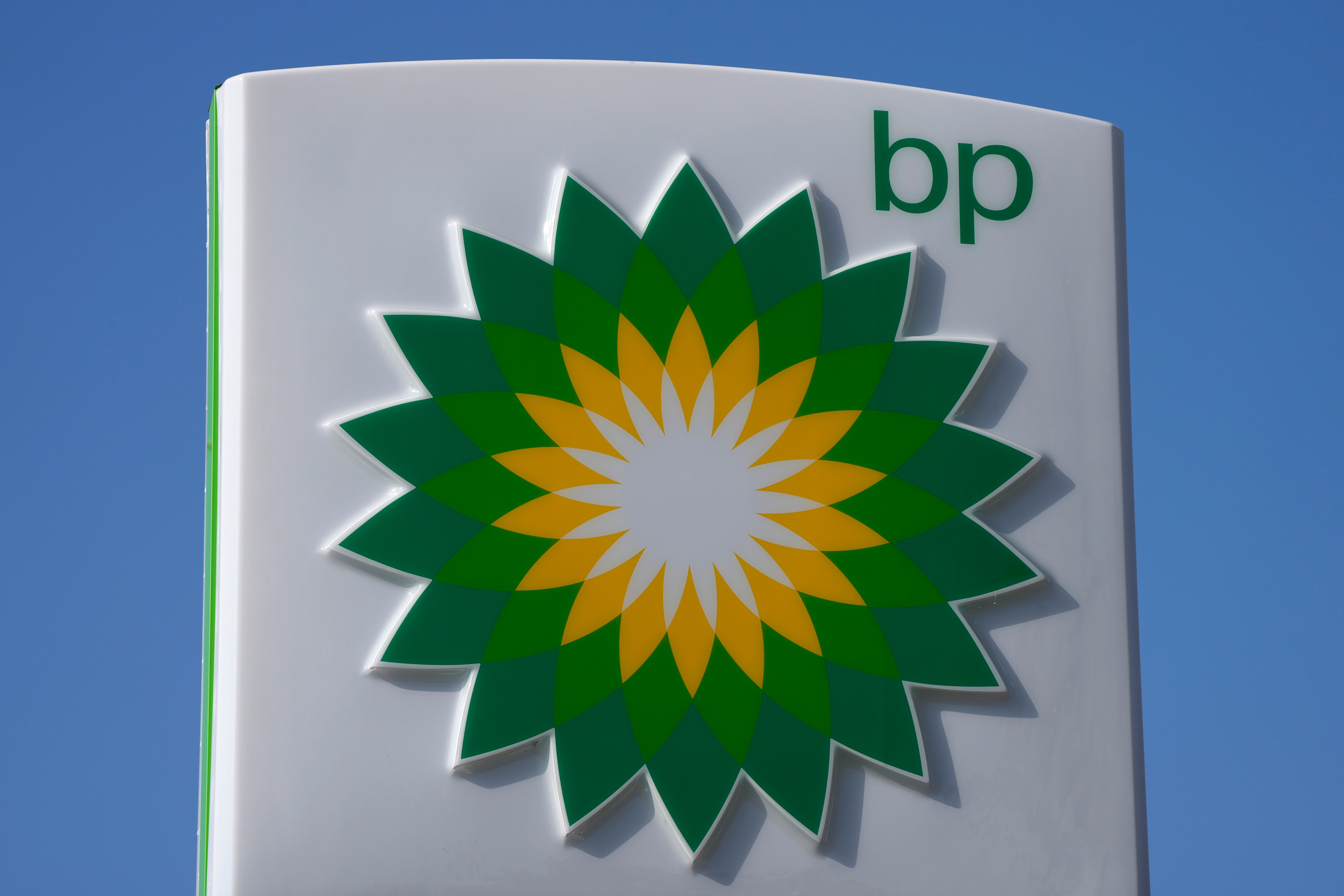 Britain BP Earns
