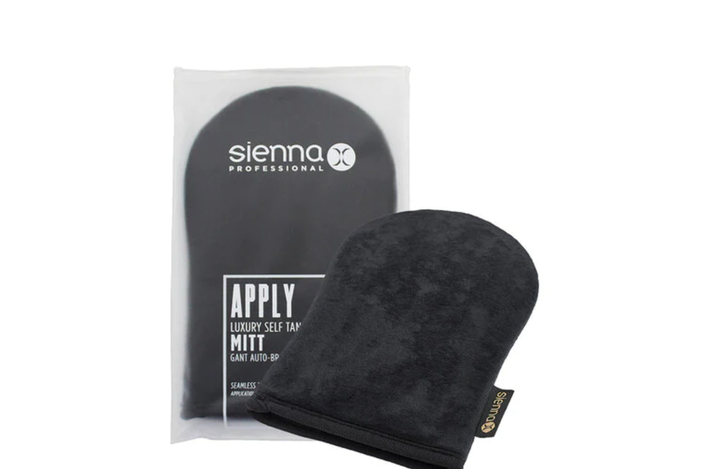 sienna x tanning mitt indybest (1).png