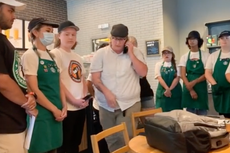Starbucks union workers in South Carolina confronted a manager on video. Employees say the company suspended them and closed the store