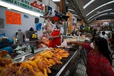 As Mexico's inflation hits 8.15%, families cut back