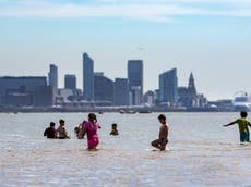 UK weather: Met Office forecasts more showers before last hot spell of this year