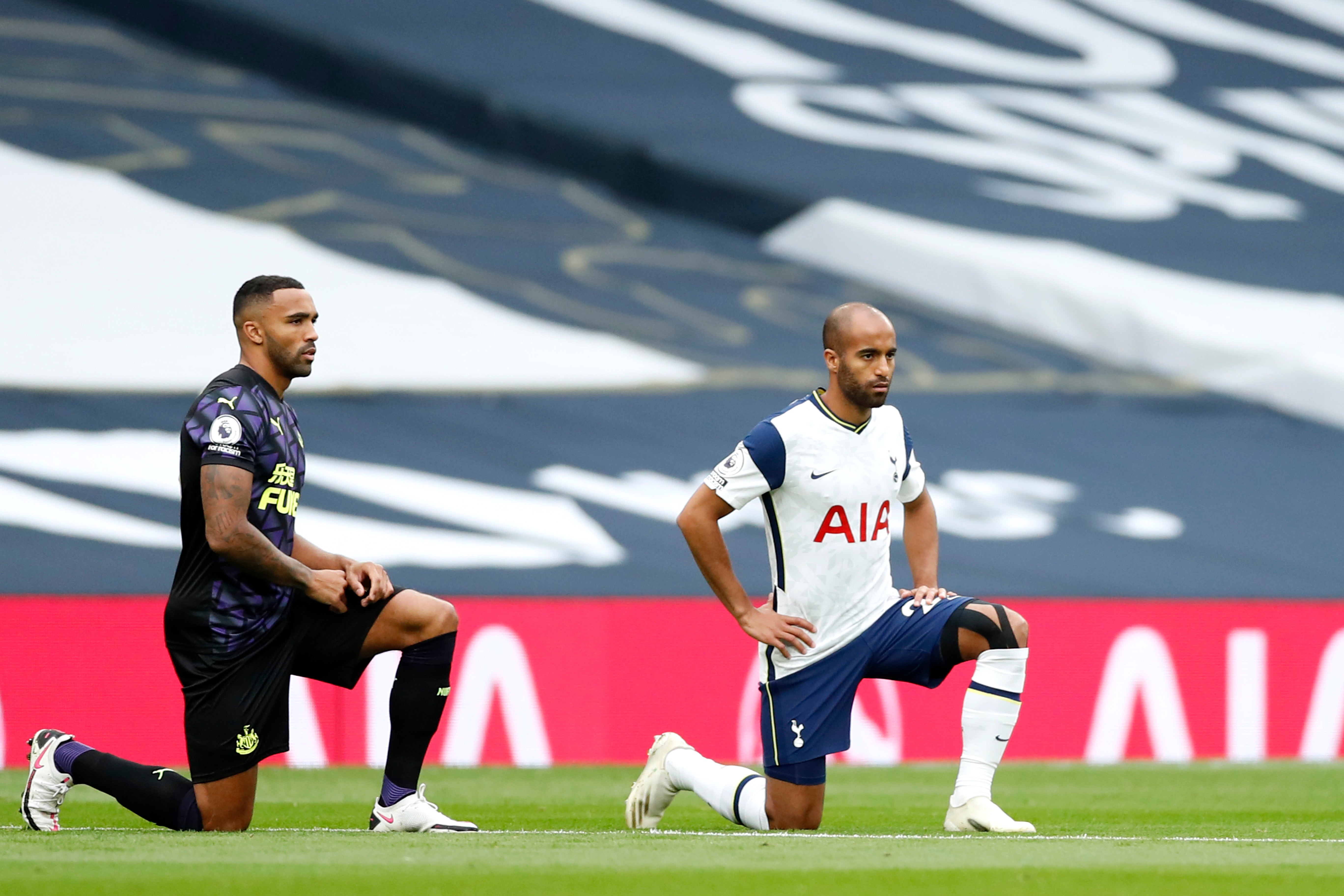 Callum Wilson taking the knee when Newcastle played Tottenham in September 2020