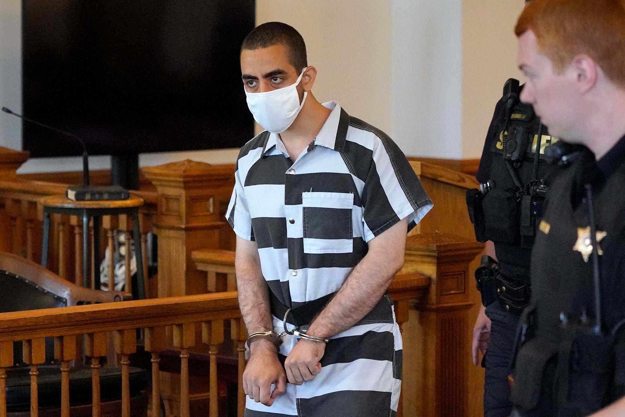 Hadi Matar arrives in court (Gene J. Puskar/AP)