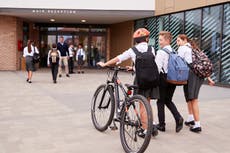 Schools ‘considering three day week’ due to soaring energy bills and rising teacher salaries