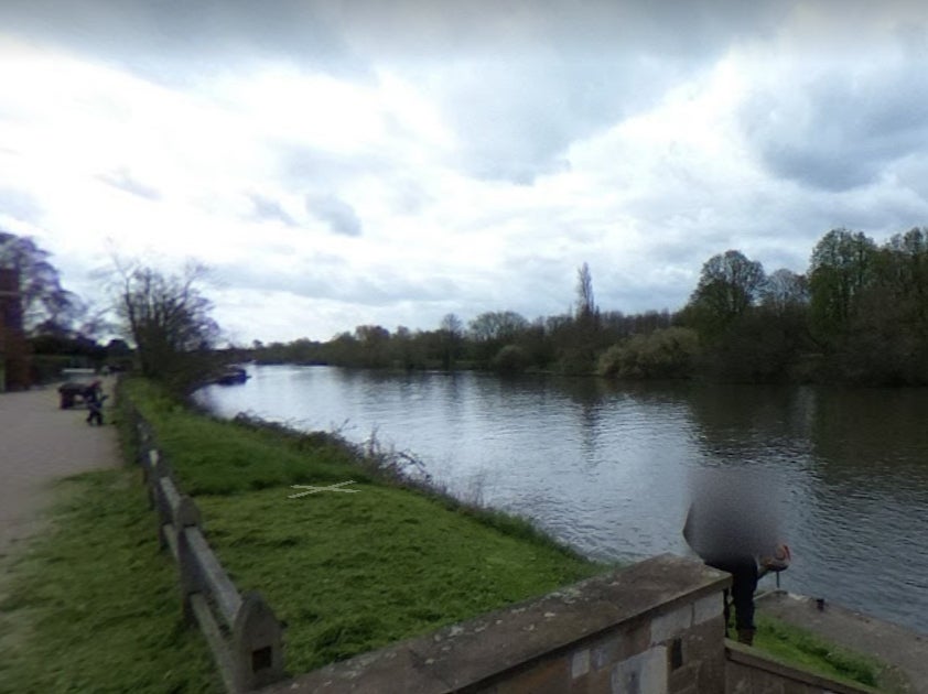 A body has been pulled from the Thames near Hampton Court