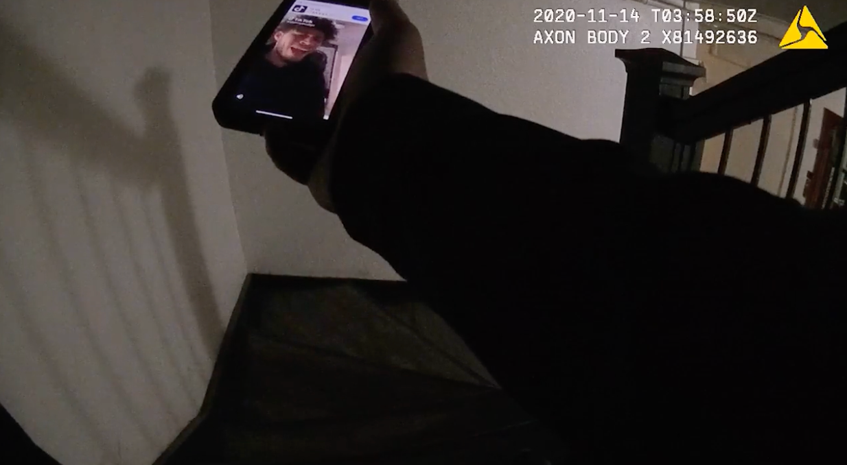 A screenshot of the bodycam footage shows Officer Ian Anderson on TikTok