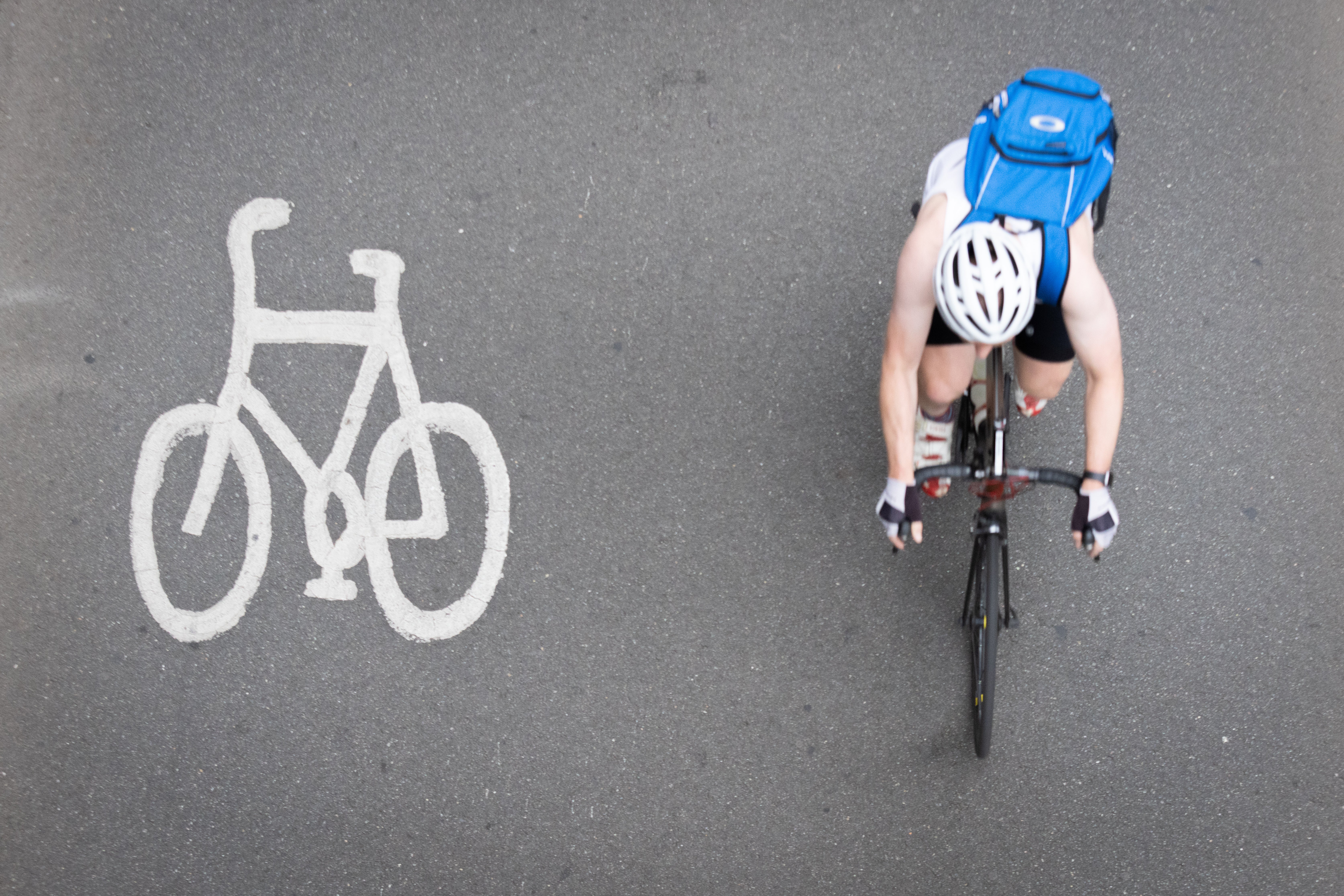 Transport Secretary Grant Shapps has flagged changing road laws so cyclists have to abide by 20mph speed limits or face penalties (James Manning/PA)