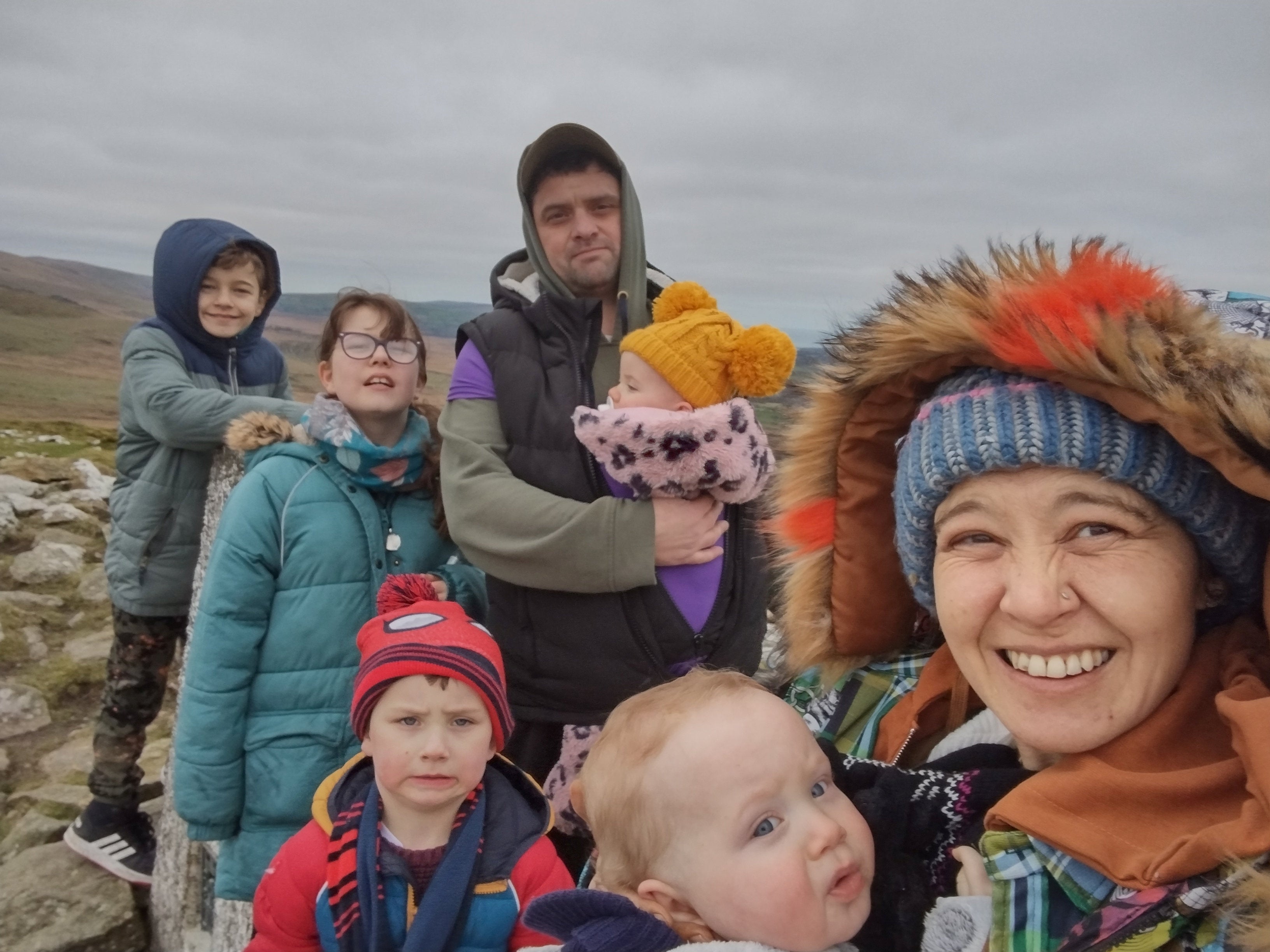 Jennifer French, partner Matthew, kids 16-month-old twins Rupert and Molly, first set of twins 11-year-olds, Aerona and Salvador, and son Joel, five