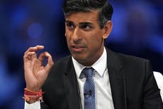 Scientists accuse Rishi Sunak of ‘Trump’ tactics with attack on Covid lockdown experts