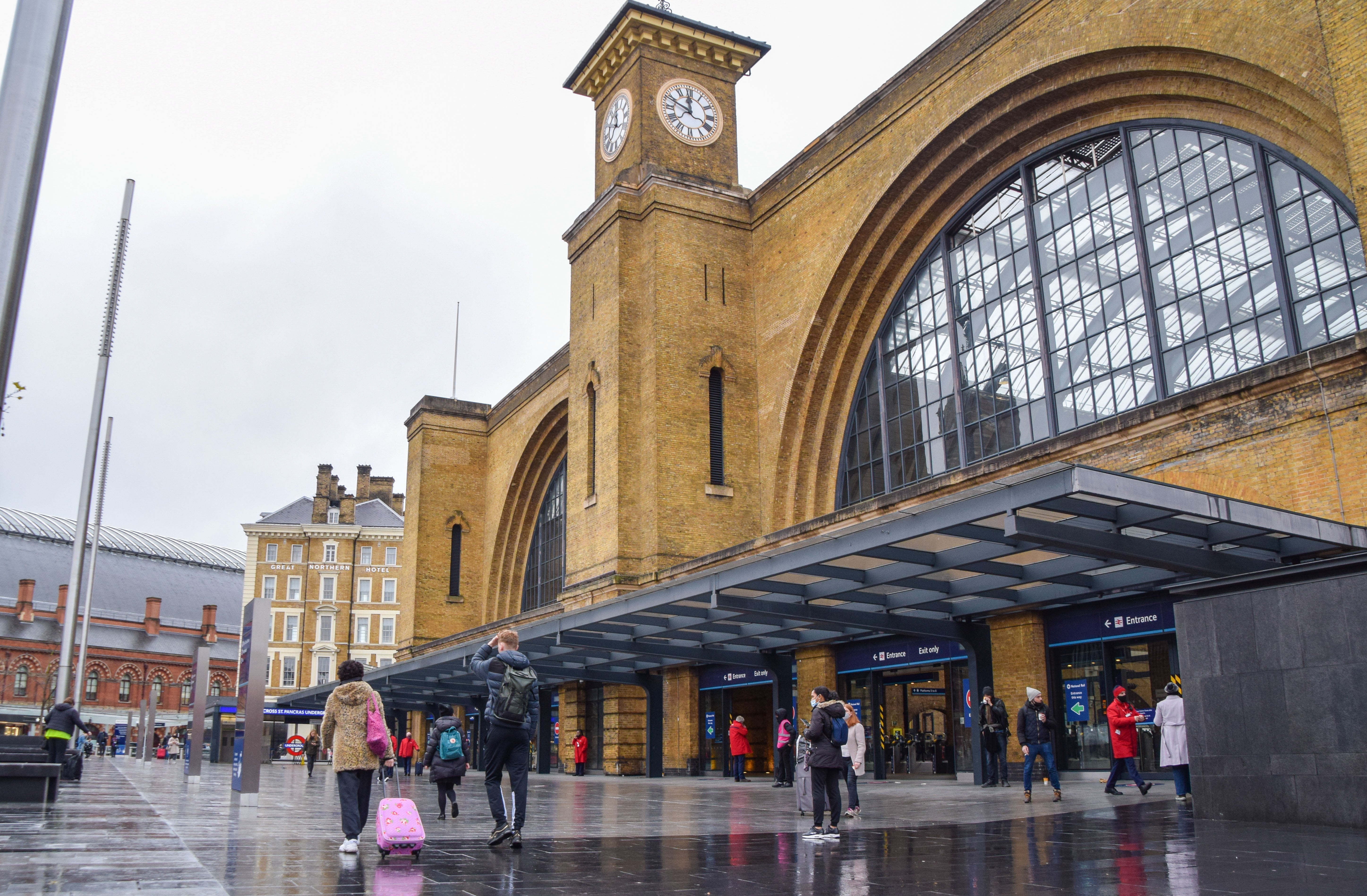 Man in 30s ‘bottled’ in fight outside King’s Cross station