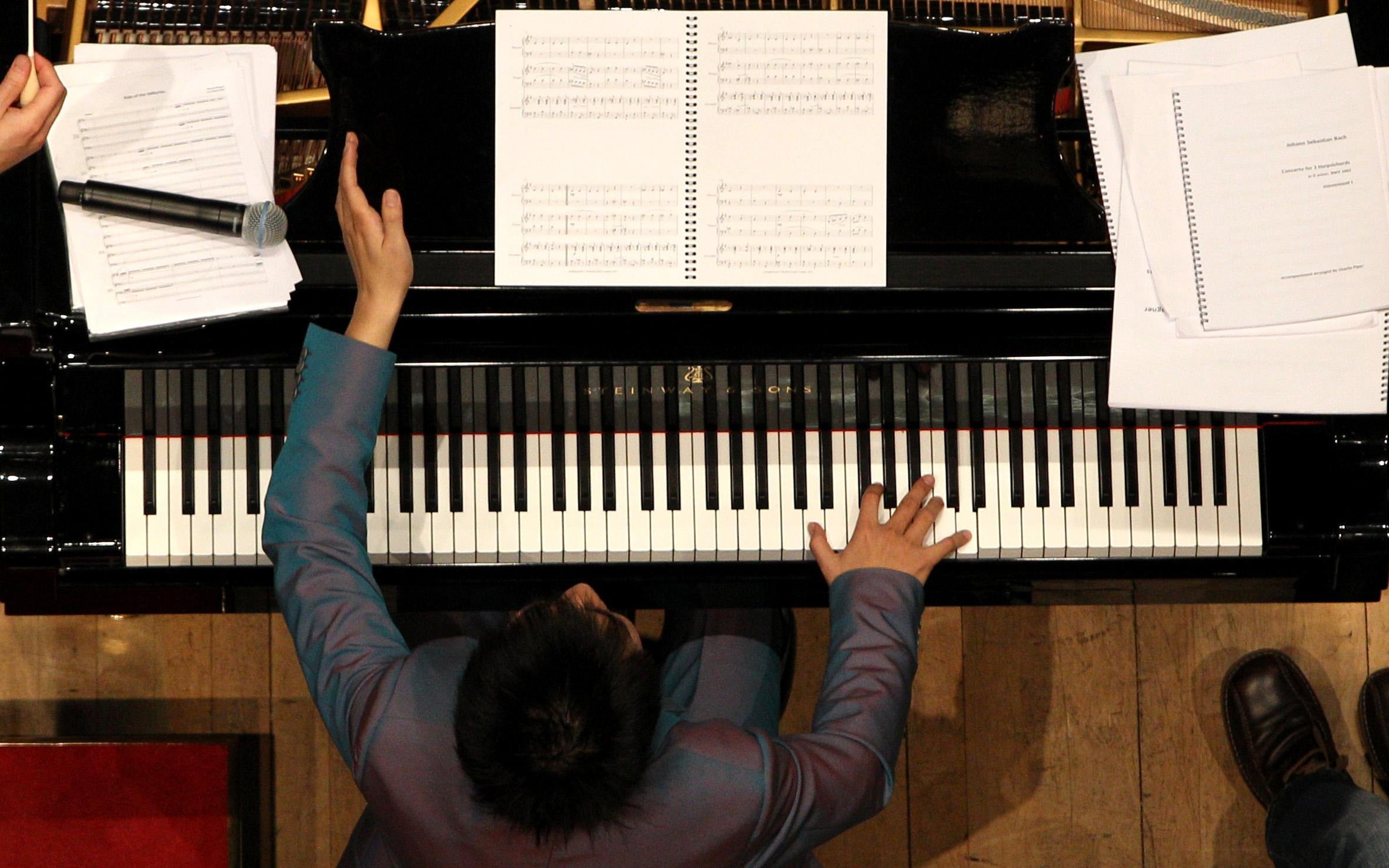 Researchers have found a link between children and teenagers who take up a musical instrument and improved thinking skills in old age