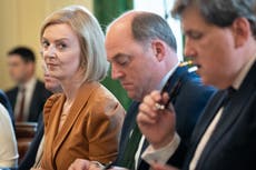 Liz Truss warned against ‘bad’ Boris Johnson mistake of filling cabinet with friends